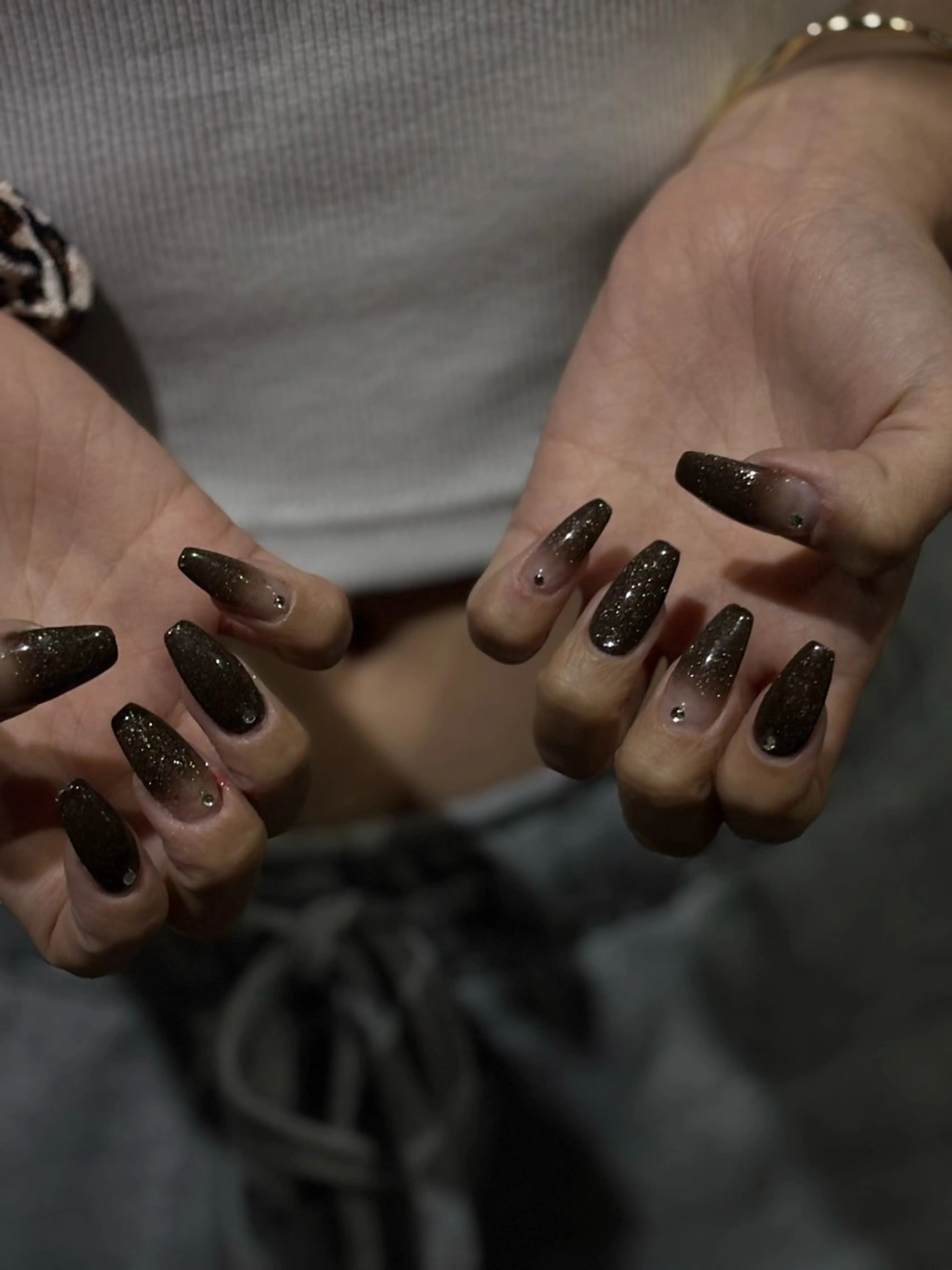 ネイル ブラウン グラデーション ラメ(グリッター) ハンドネイル mood mitsukiのネイルデザイン