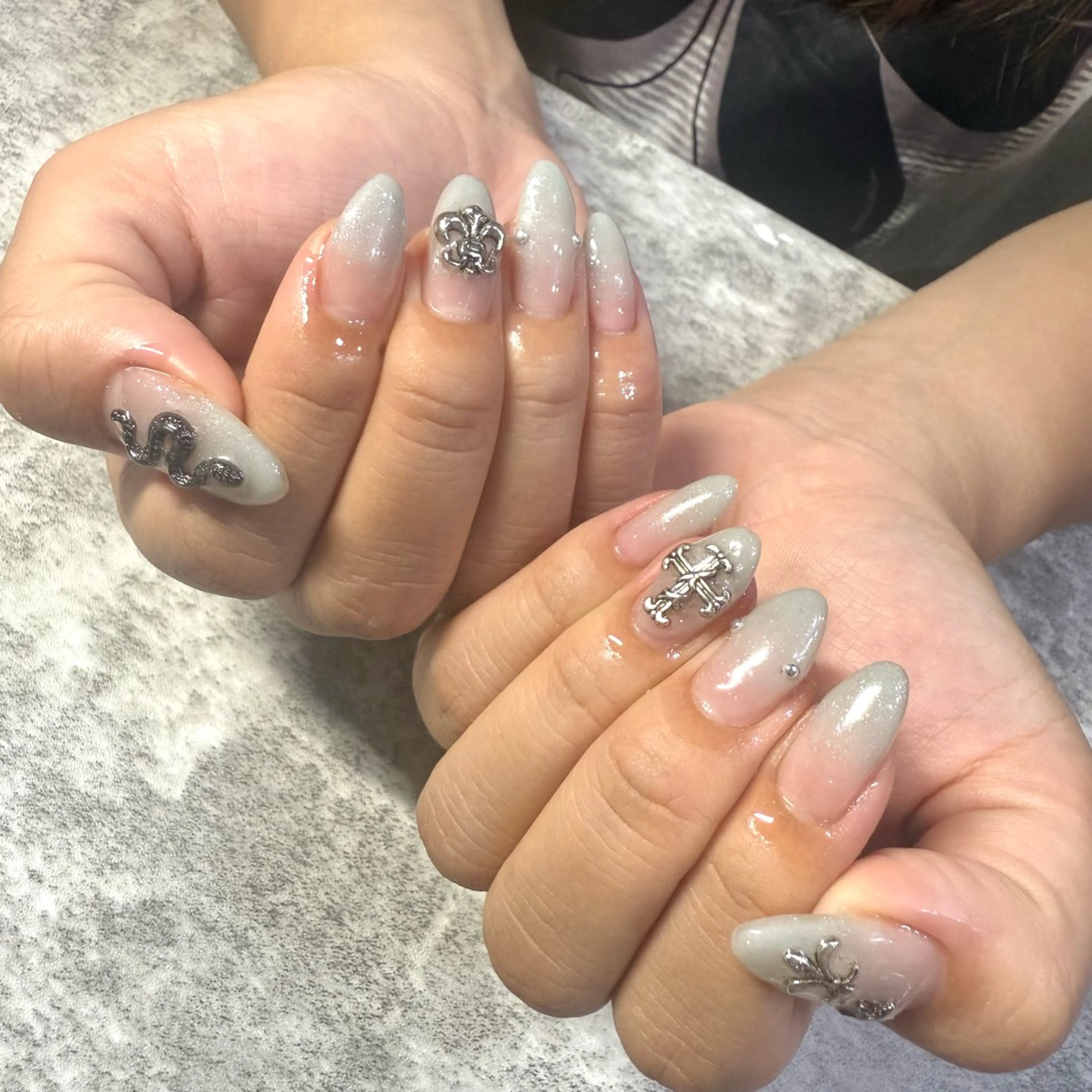 ネイル グラデーション ハンドネイル ★Rinail... .のネイルデザイン