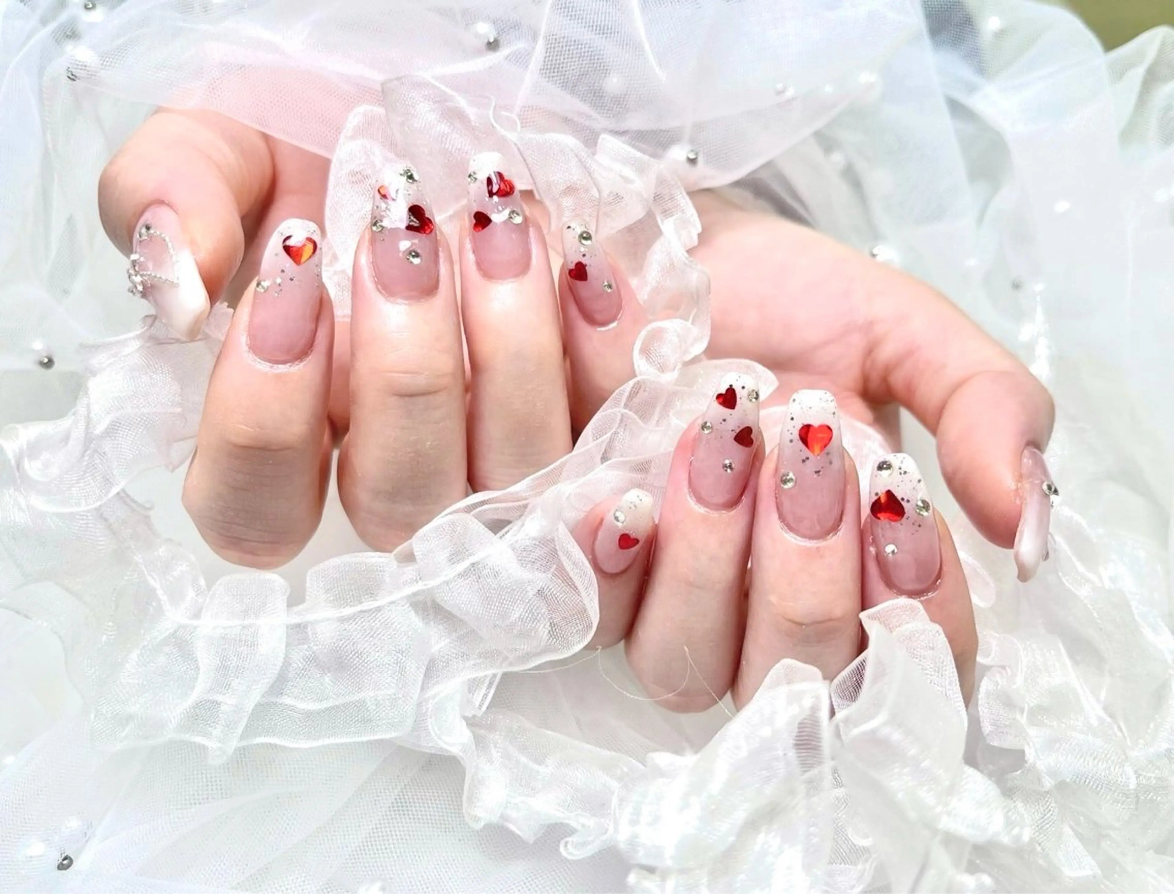 ネイル 長さ出し ジェルネイル グラデーション 韓国ネイル マグネットネイル Ruina 渋谷のネイルデザイン