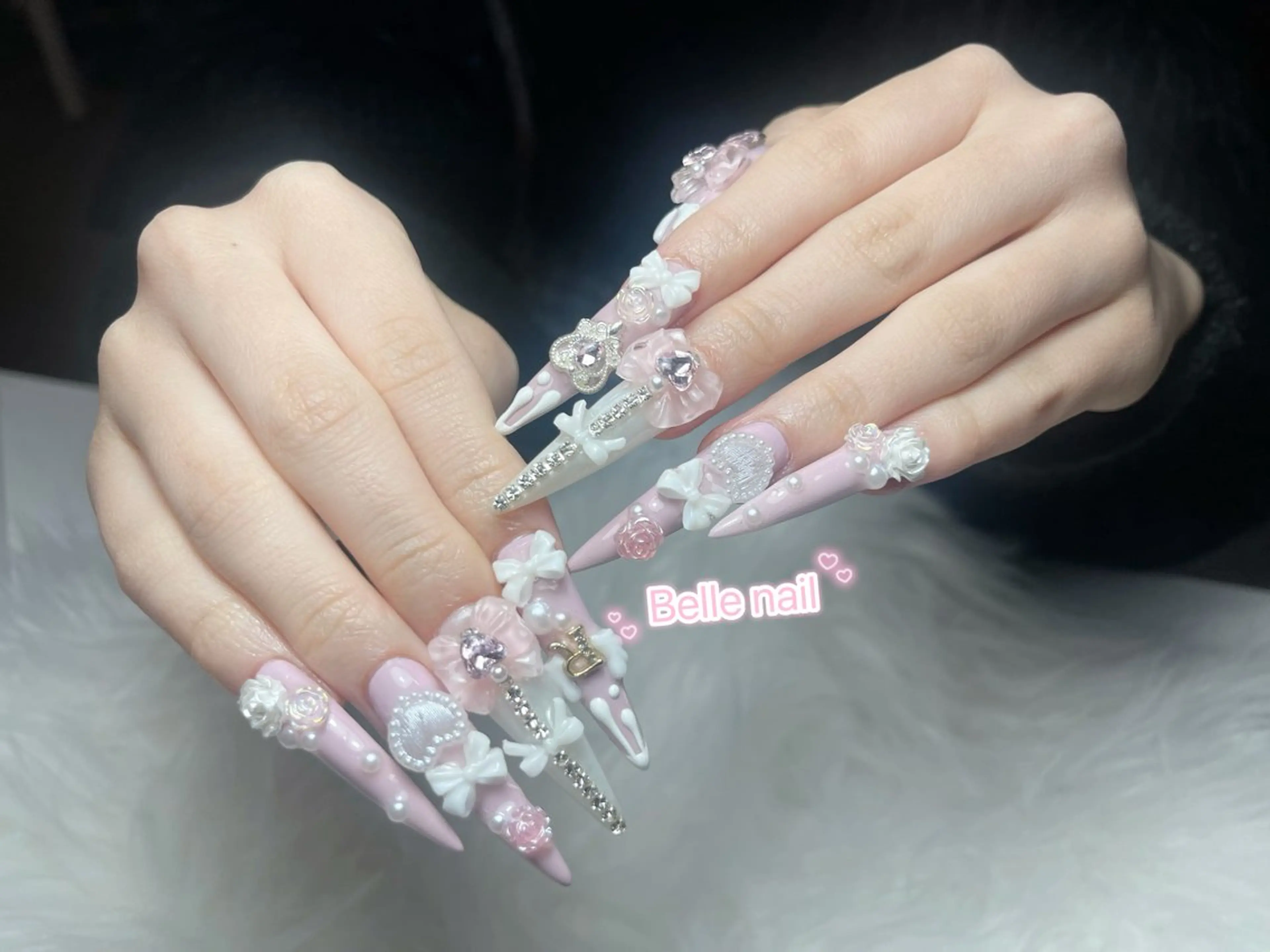 ネイル ロングネイル マグネットネイル リボン 夏ネイル スーパーロングネイル Belle Nail Salonのネイルデザイン