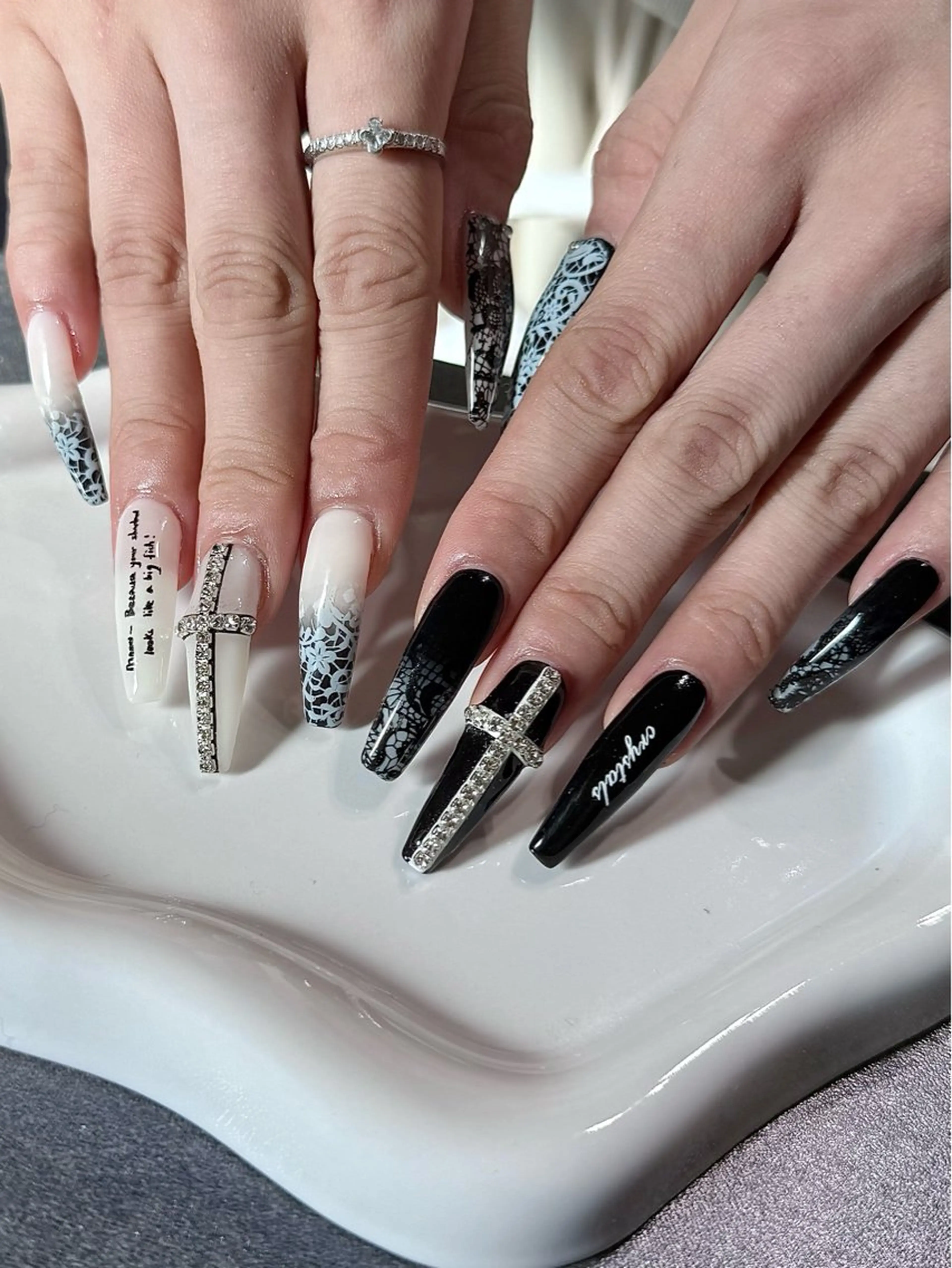 ネイル solu nail所属・碇 千波のネイルデザイン