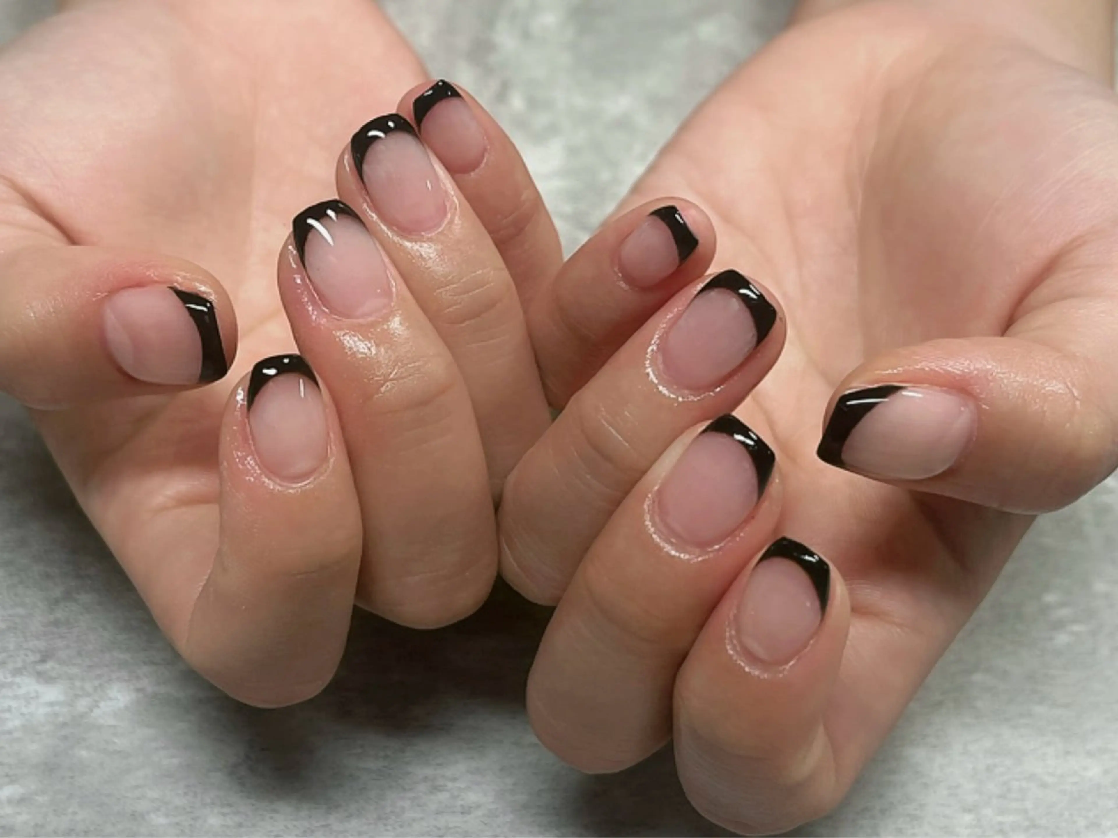 【オフなし】フレンチ🤍🖤の写真