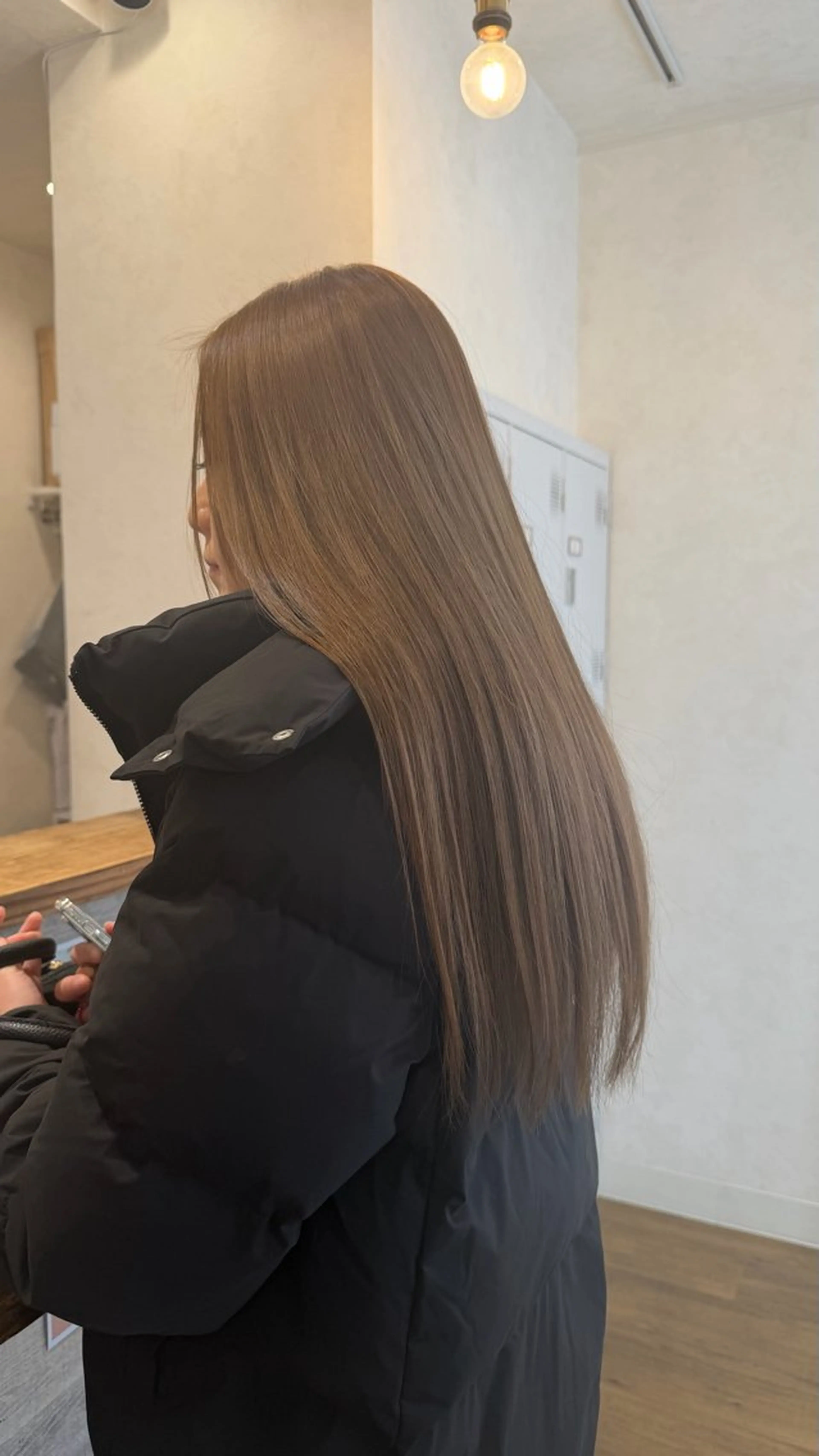 ロング カット ヘアカラー 松本 羅華のヘアスタイル