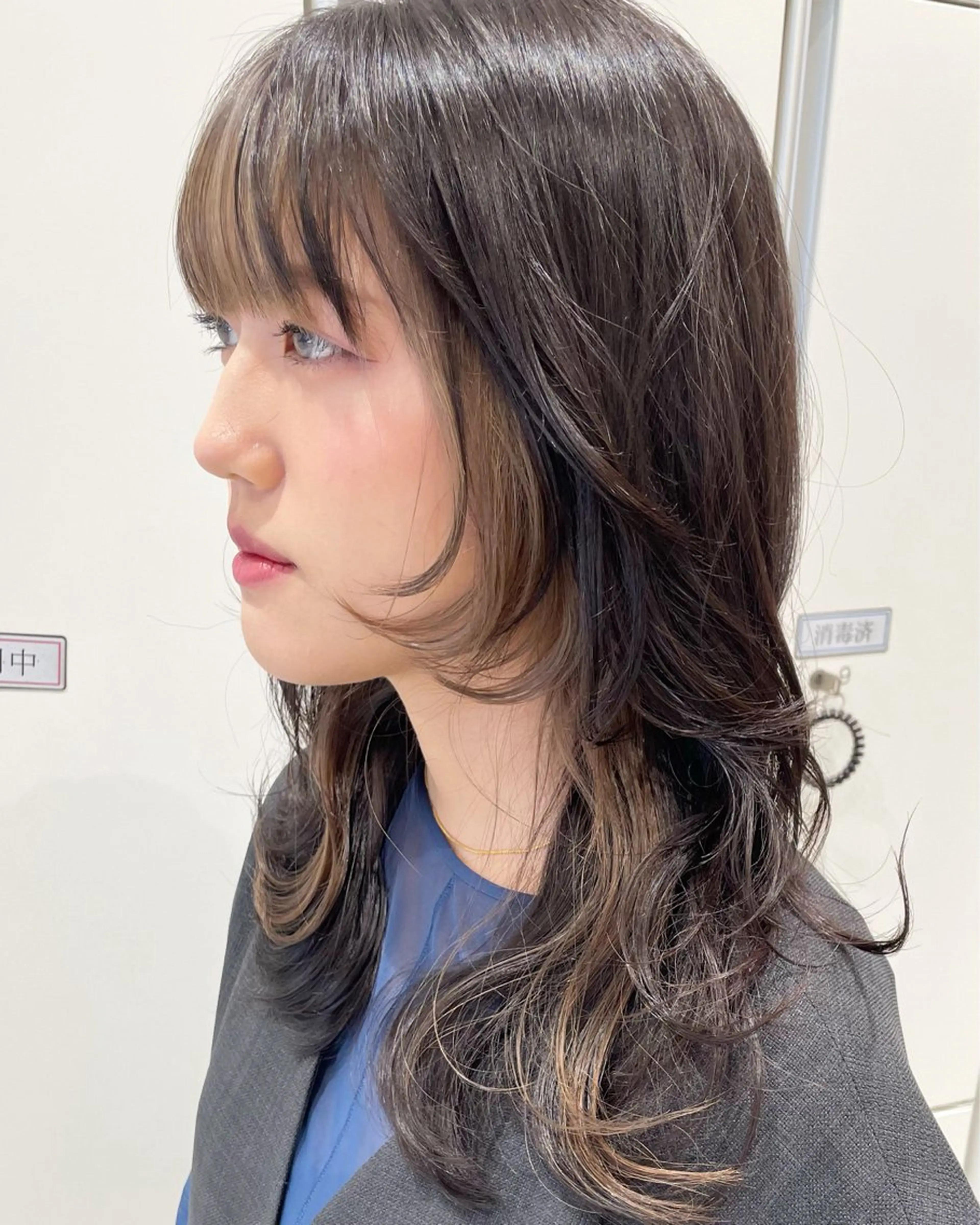 セミロング カラー 💫骨格診断カット 🌈KAHOのヘアスタイル