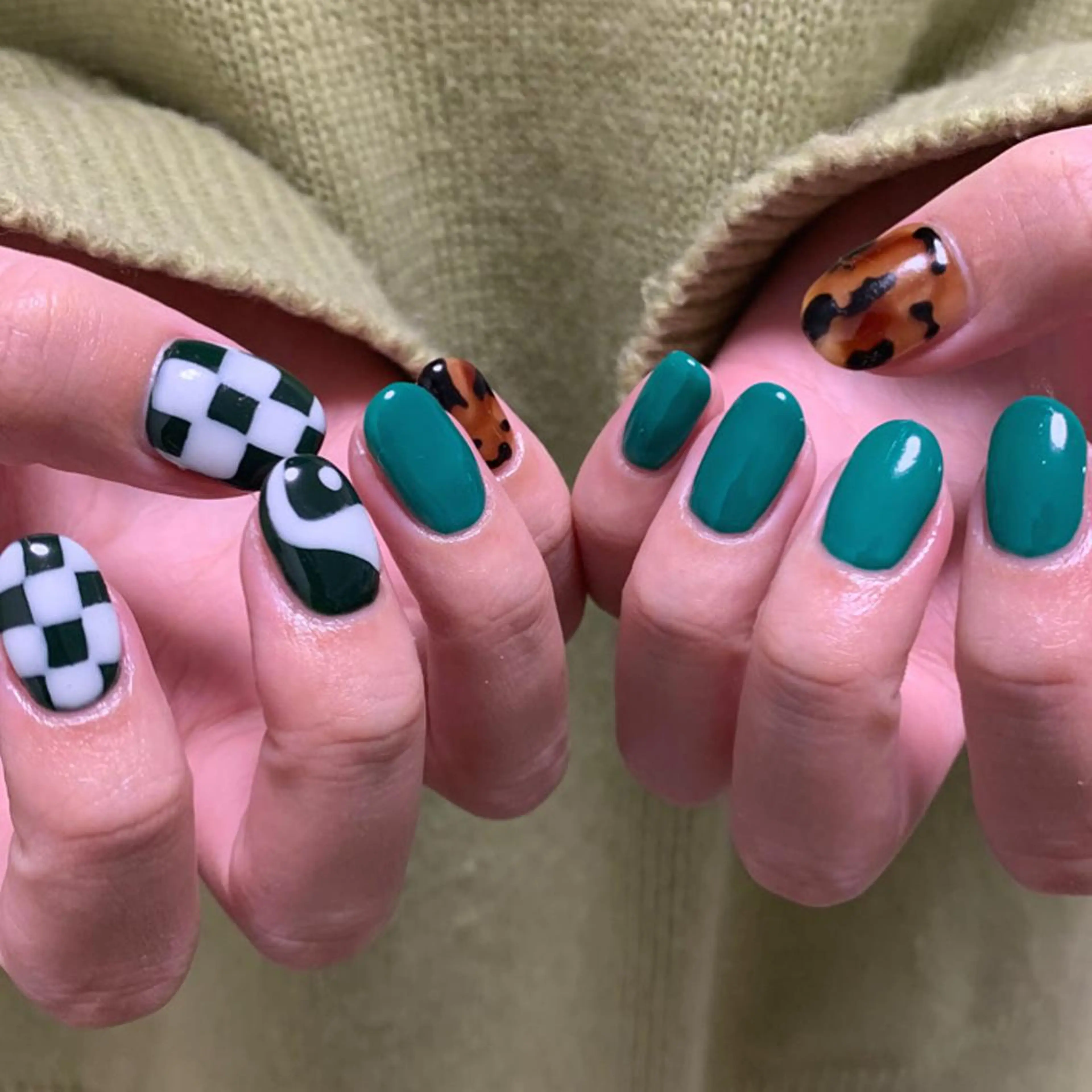 ネイル clocln  / Suzukaのネイルデザイン