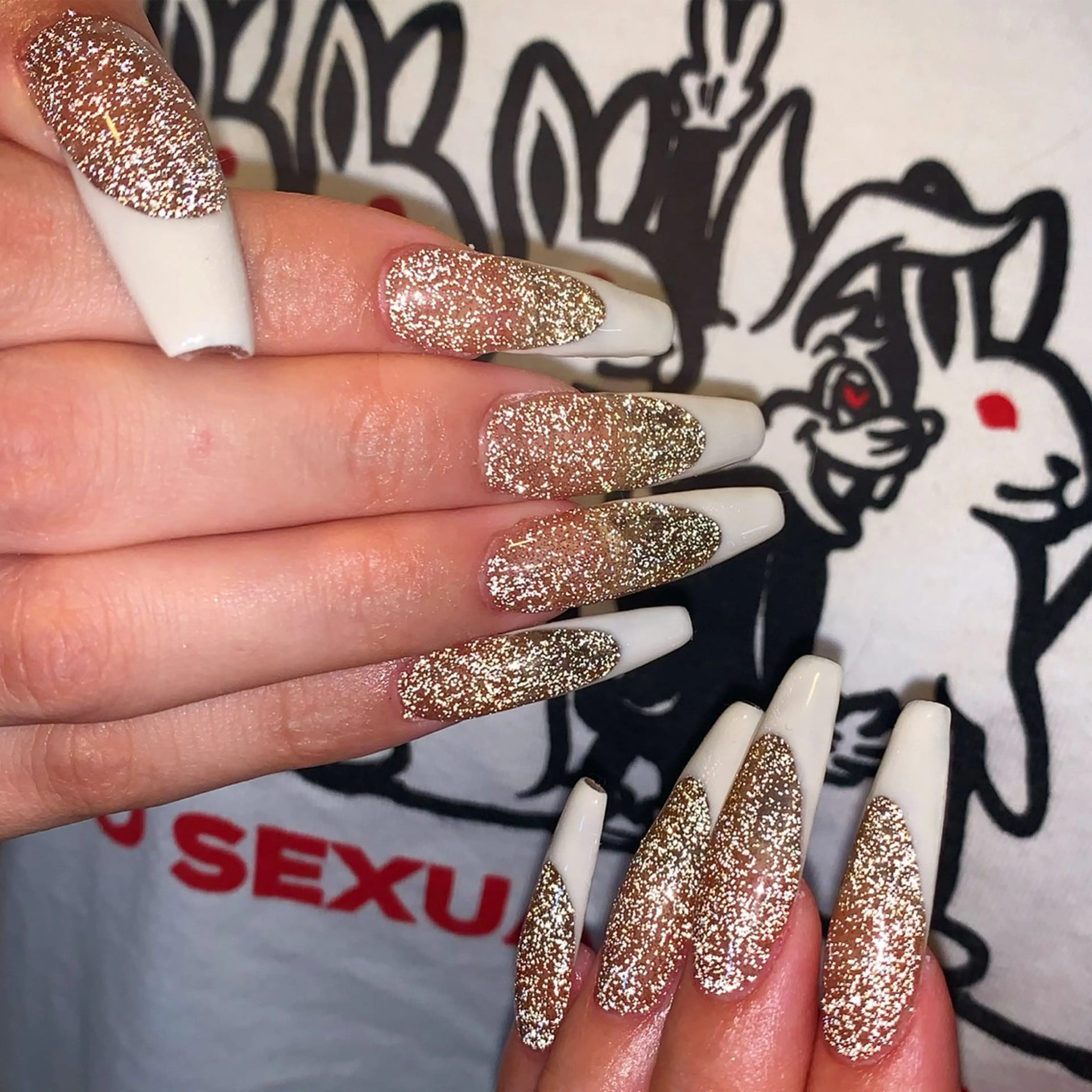 ネイル ハンドネイル NES NAIL所属・さゆり￤推しキャラ ￤ロングネイル🩷のネイルデザイン