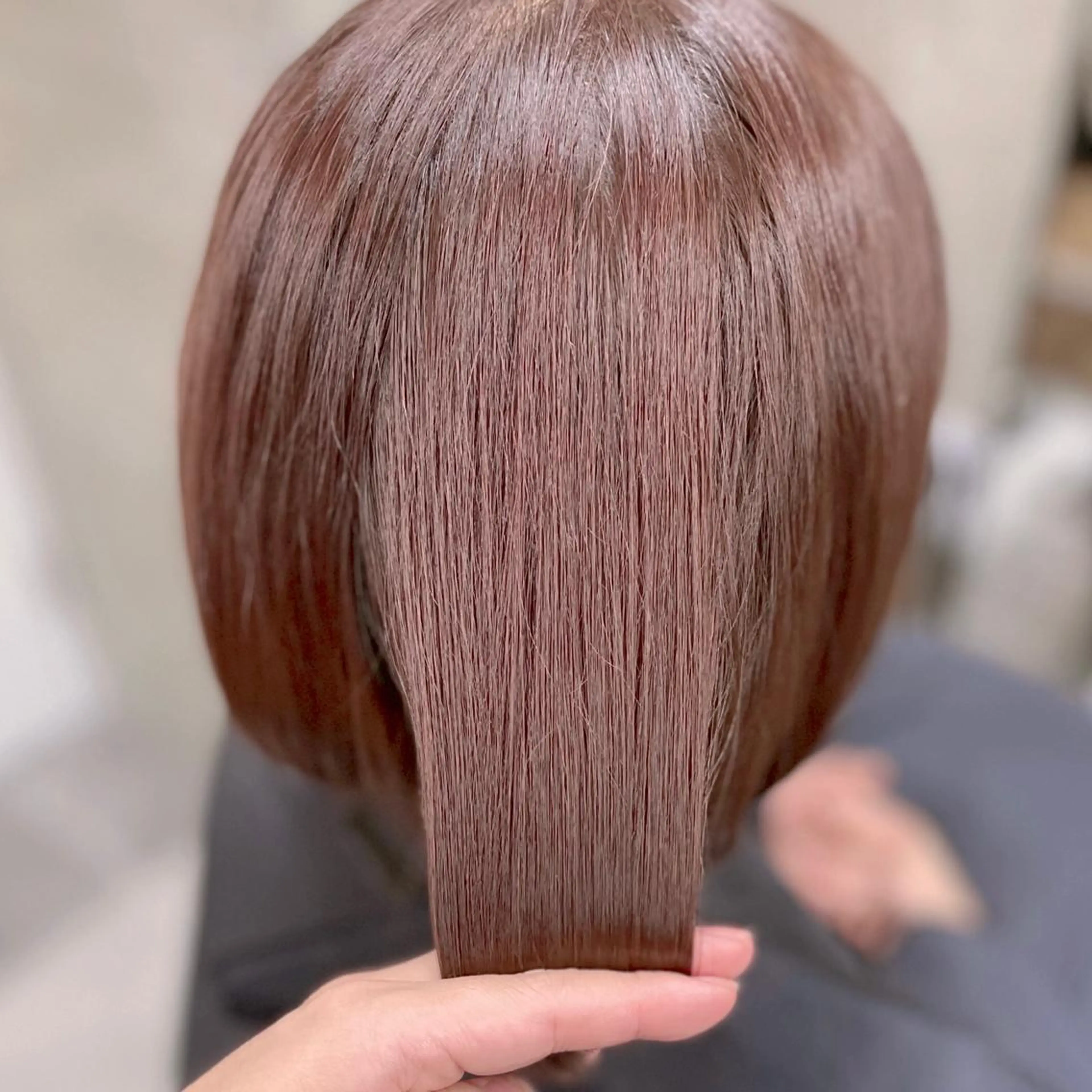 ミディアム カラー O/ODER (official)のヘアスタイル