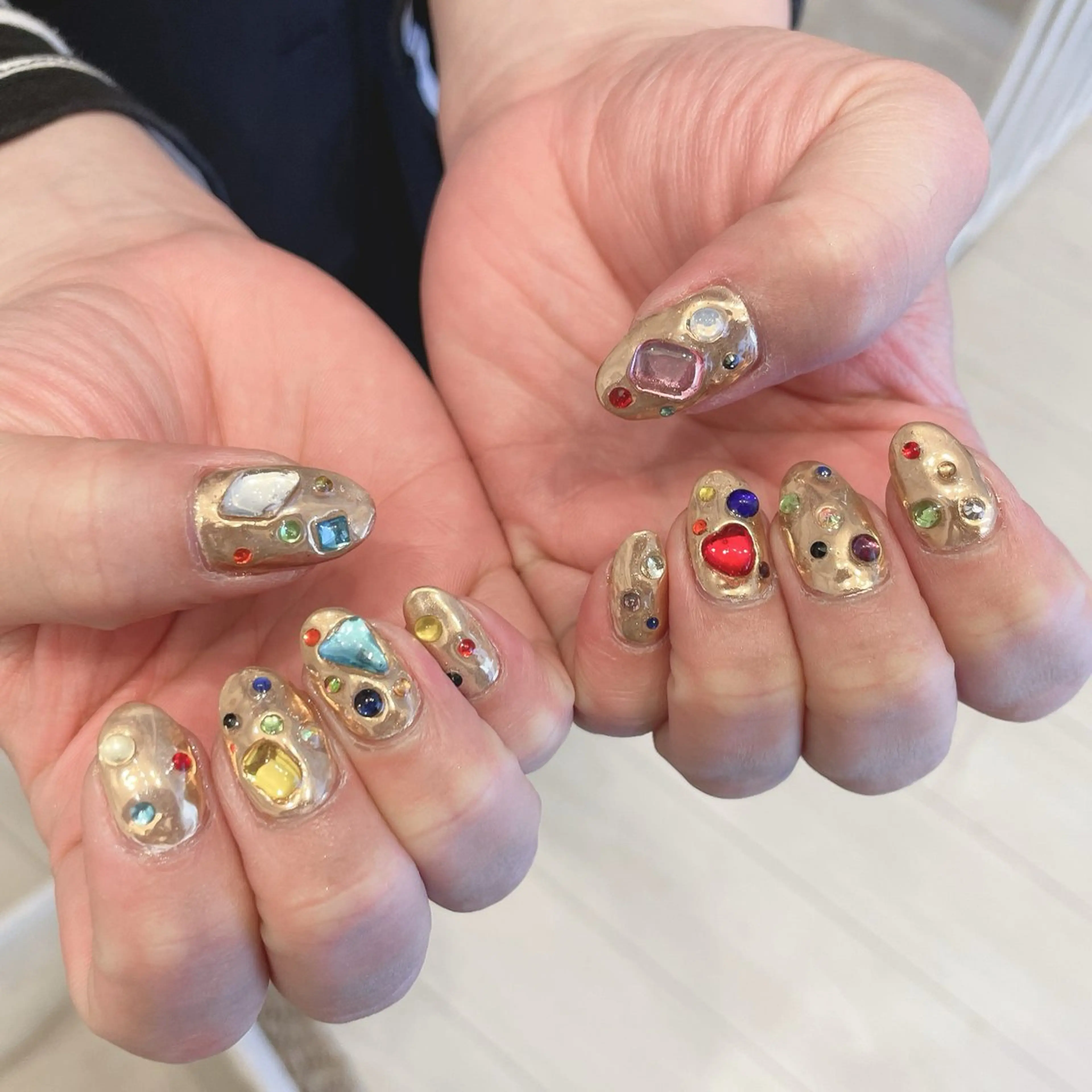 ネイル Amulet 齊藤のネイルデザイン