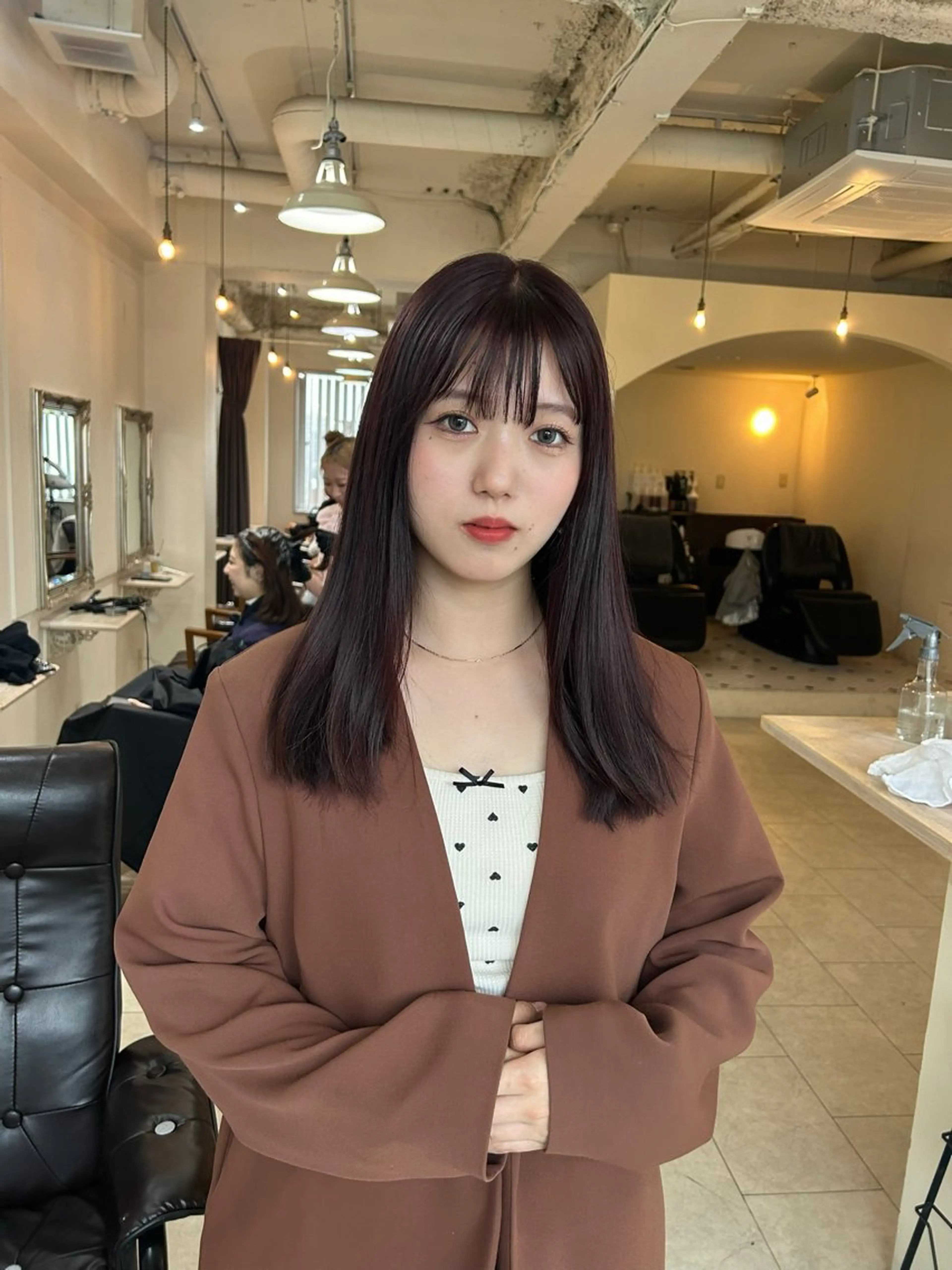 ロング カラー Maho/海外 レイヤー/ハイトーンのヘアスタイル