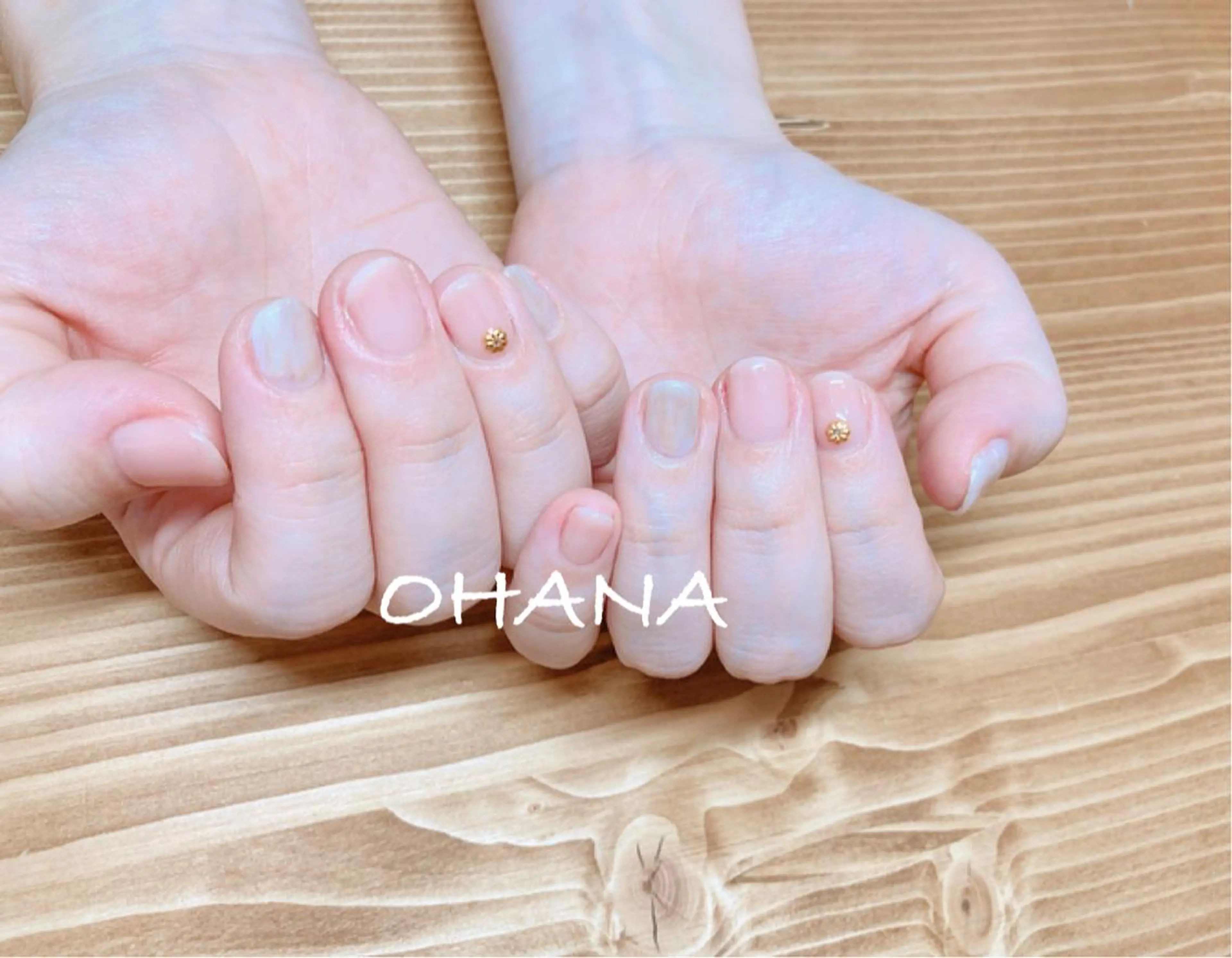 ネイル 成人式 フットネイル ハート ミラーネイル ニュアンスネイル nailroom  OHANA所属・nailroom OHANA🌴のネイルデザイン