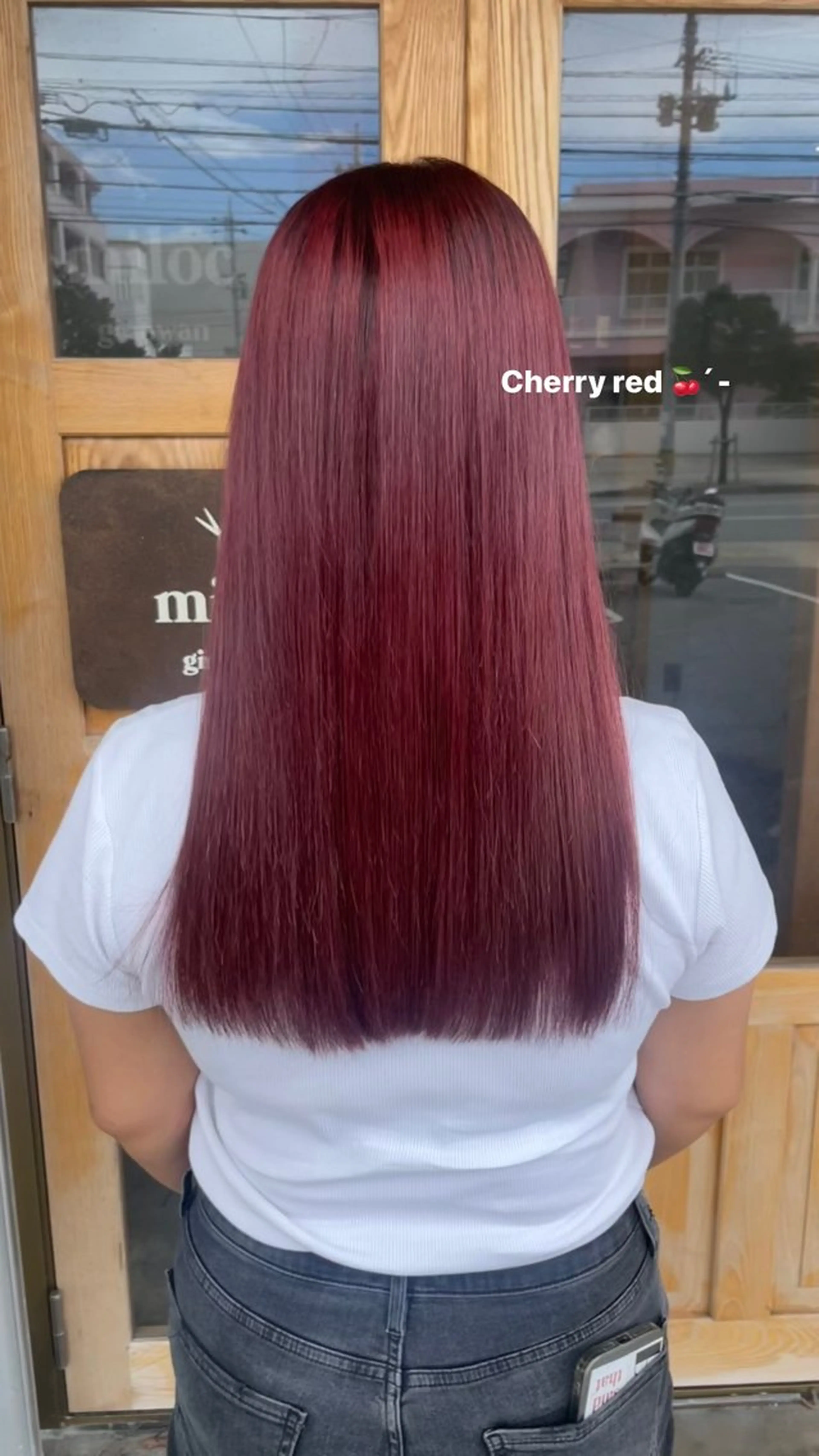 ロング カラー miloc himekaのヘアスタイル