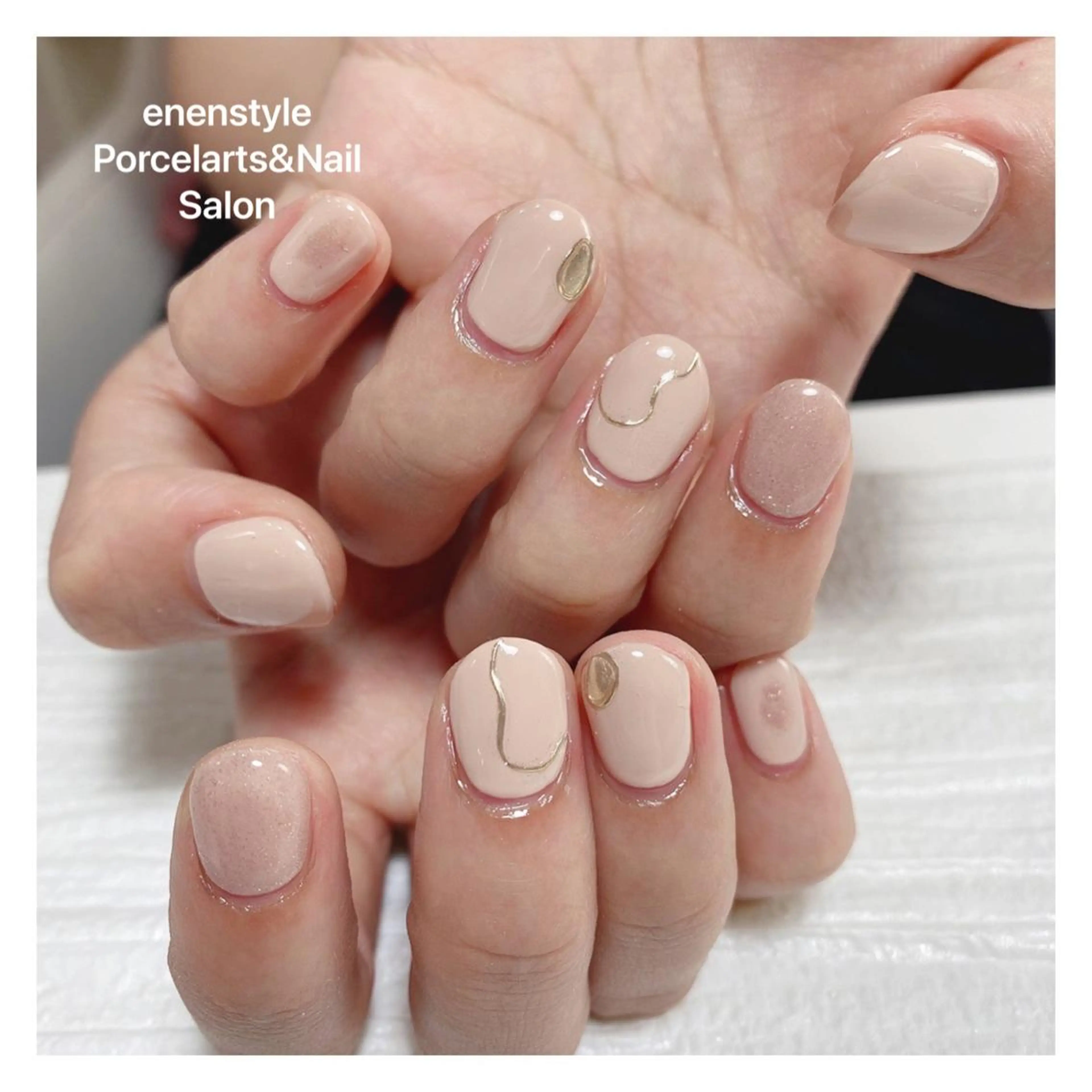 ミディアム ネイル ハンドネイル 👑enen style👑のネイルデザイン