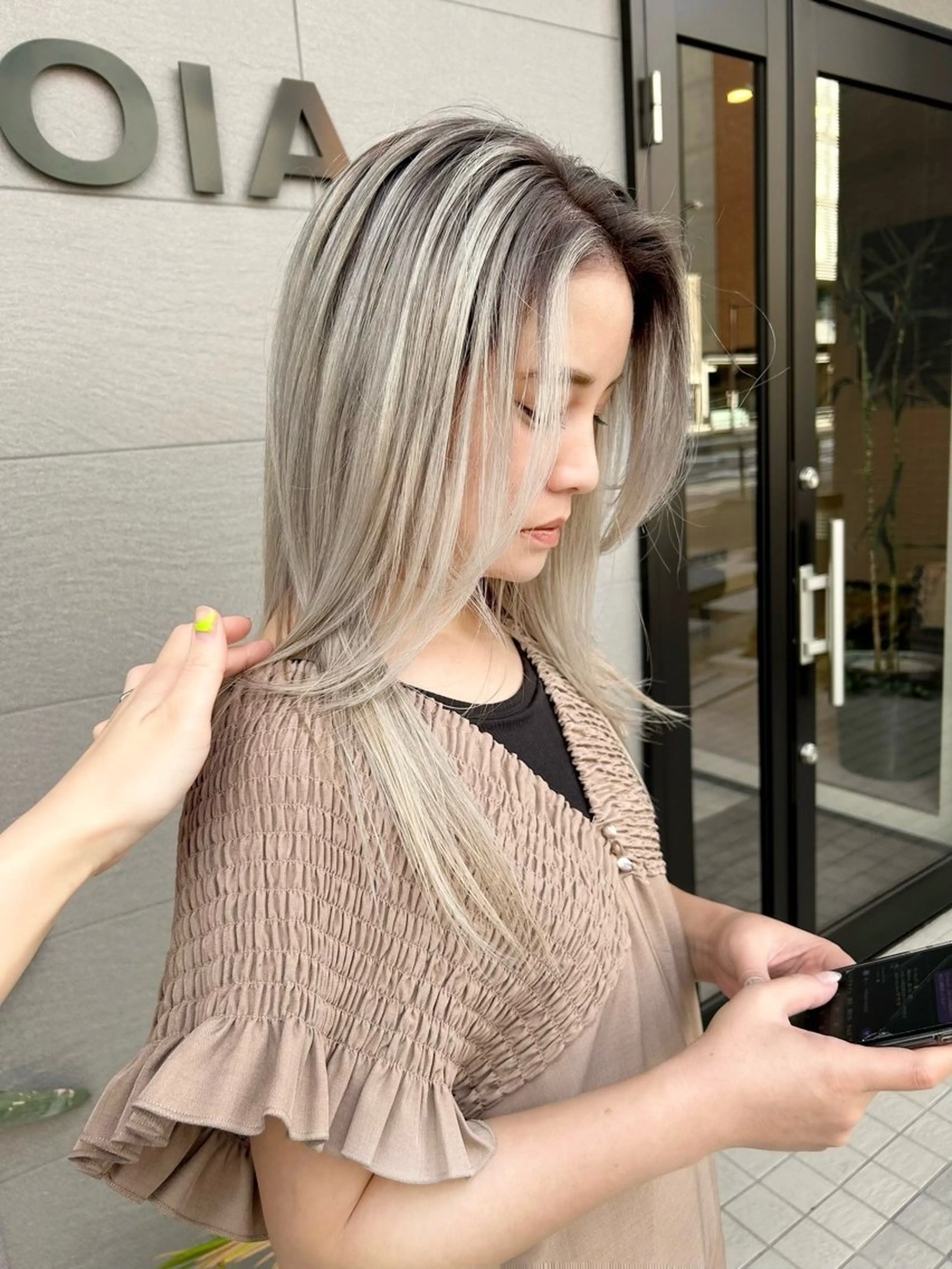 ロング カラー ヘアカラー ナカジマ ナナのヘアスタイル