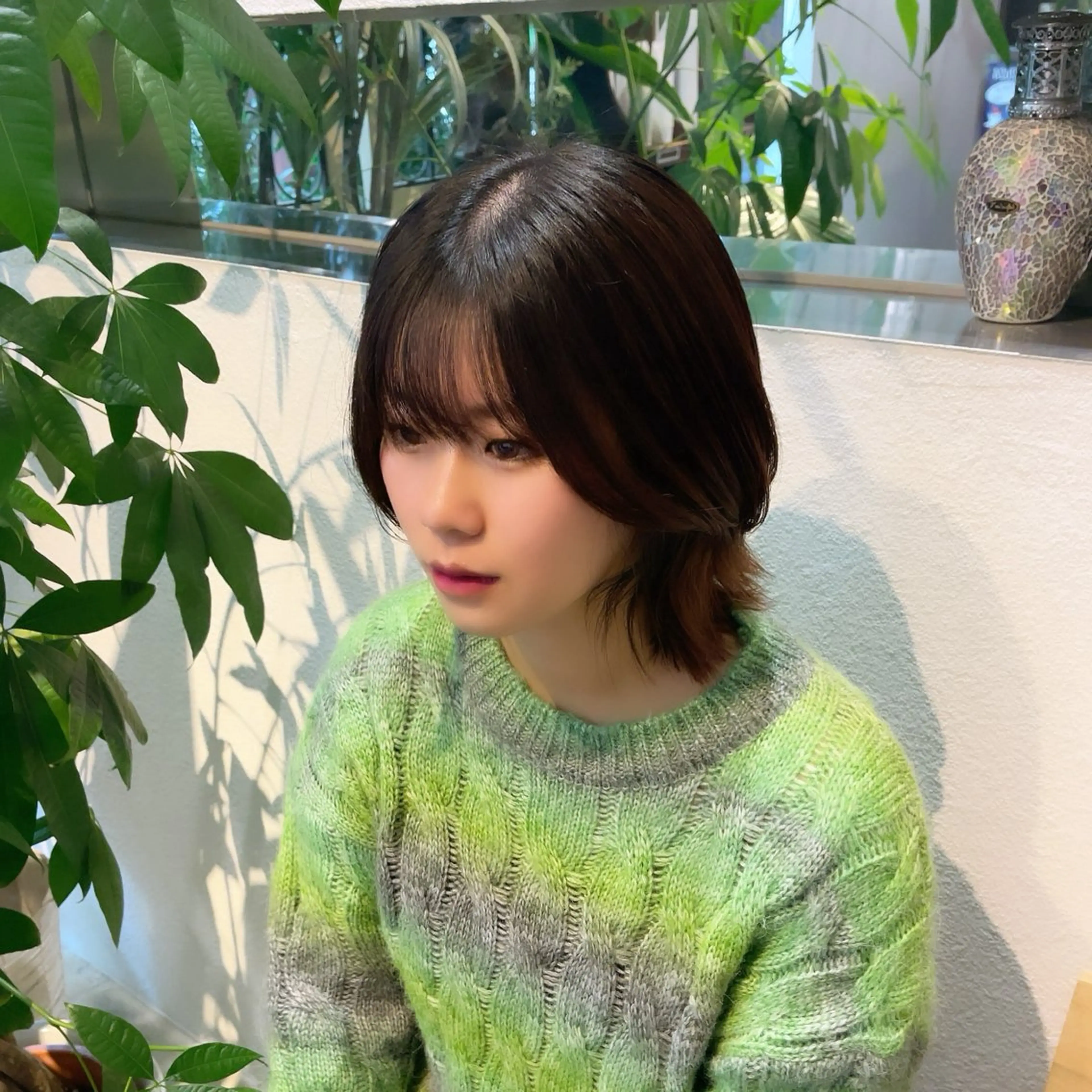 ショート suzuka/透明感 カラー 美髪縮毛矯正のヘアスタイル