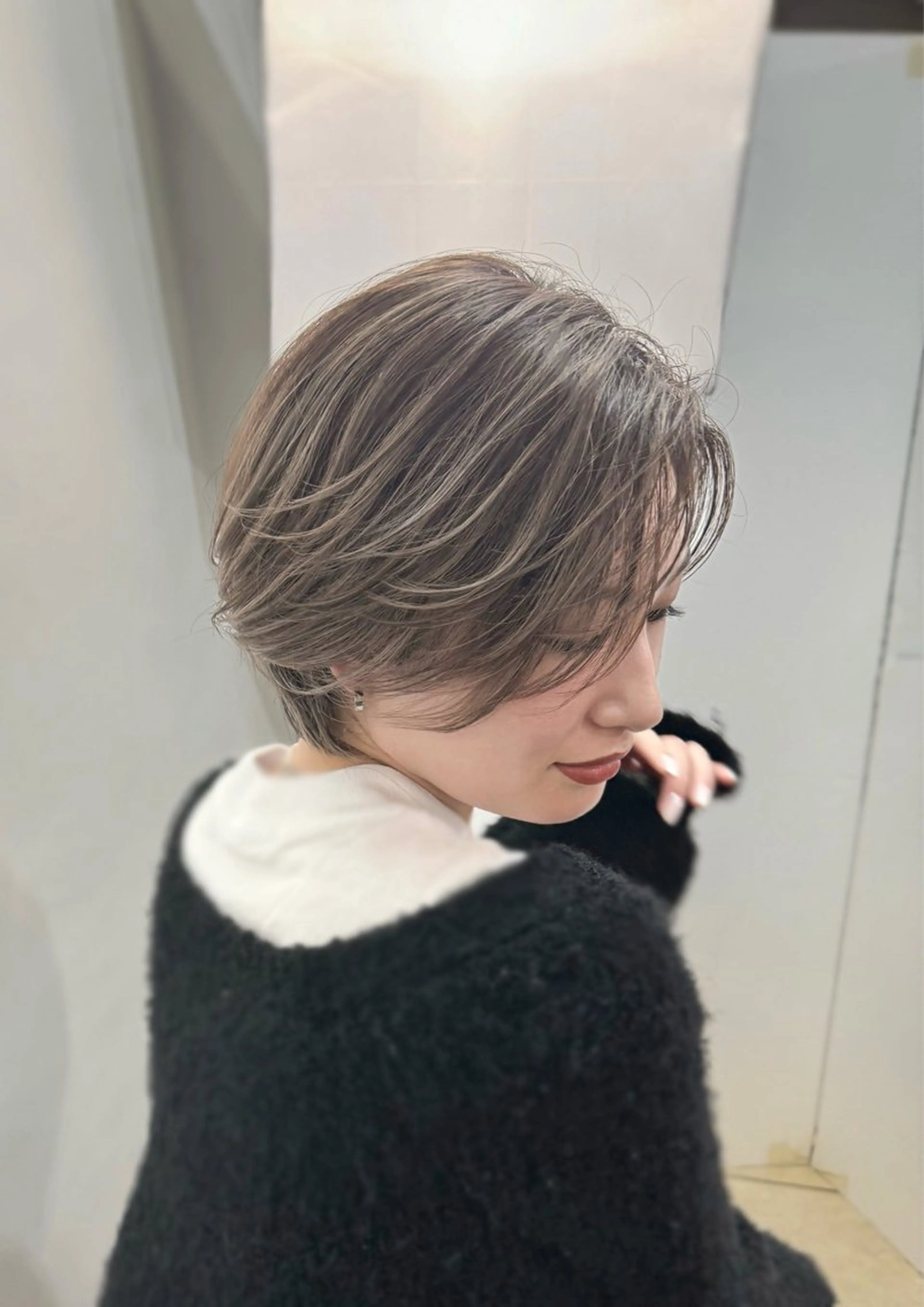 ショート ヘアカラー Kingdom鎌倉所属・透明感カラー/艶髪 /鎌倉/ヤタベケンタのヘアスタイル