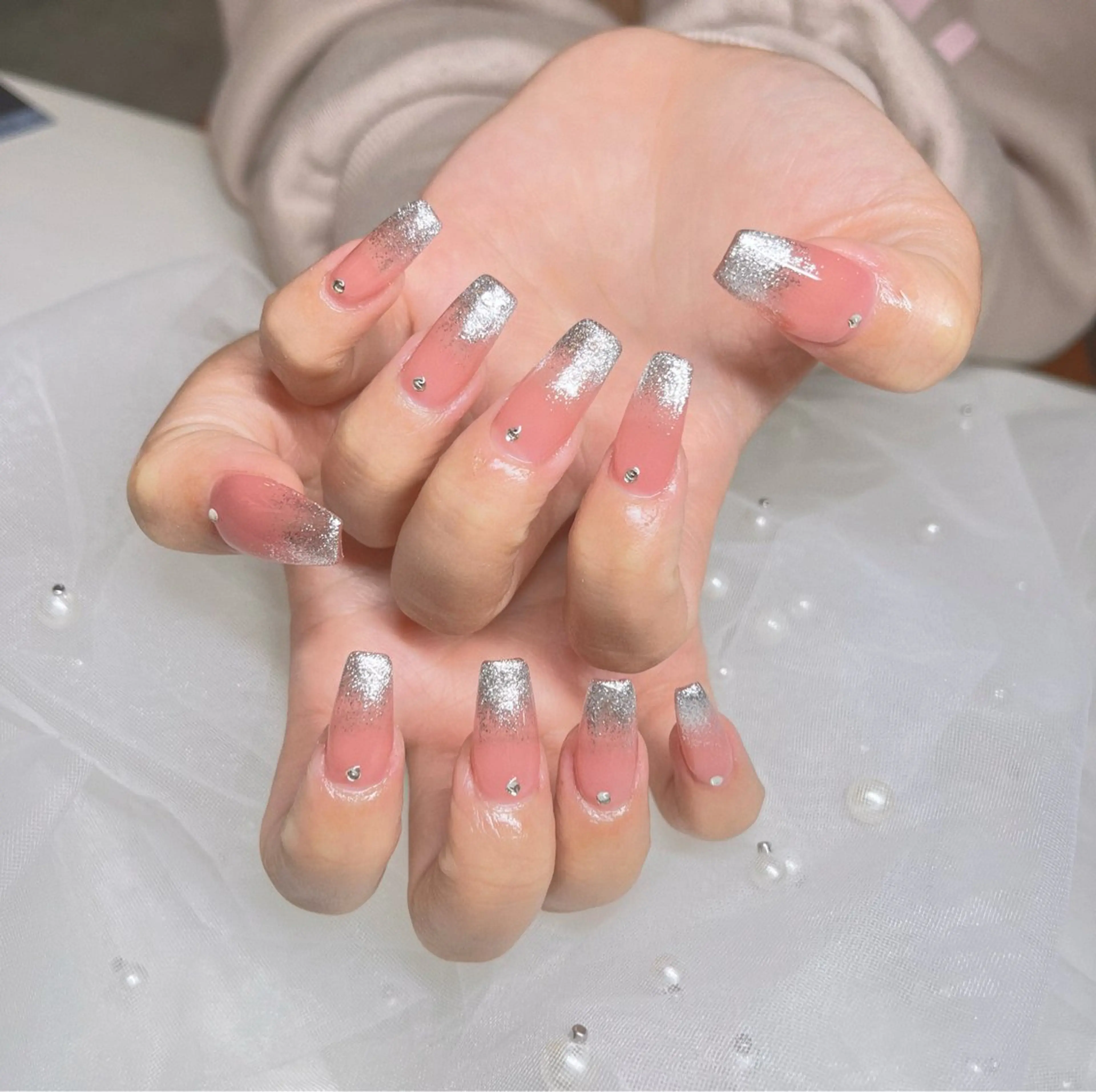 ネイル Fairyフェアリーネイルサロン所属・Nail Hibi サロンのネイルデザイン