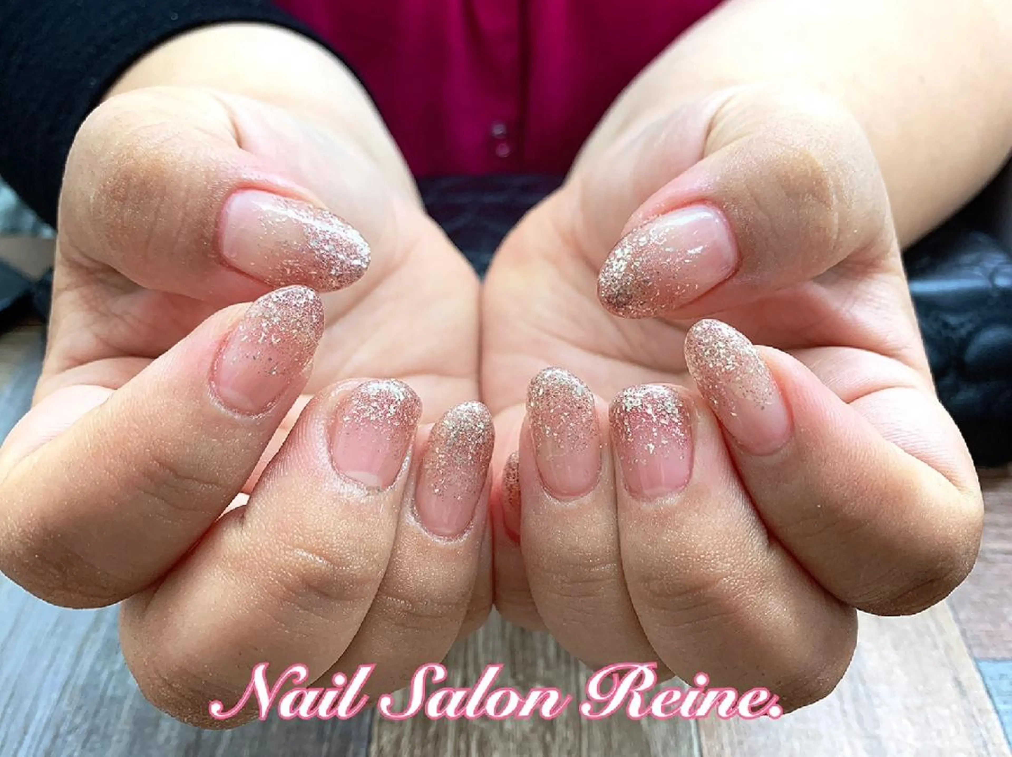 ネイル グラデーション ラメ(グリッター) ラメグラデーション Nailsalon Reine所属・玉栄 伶奈のネイルデザイン
