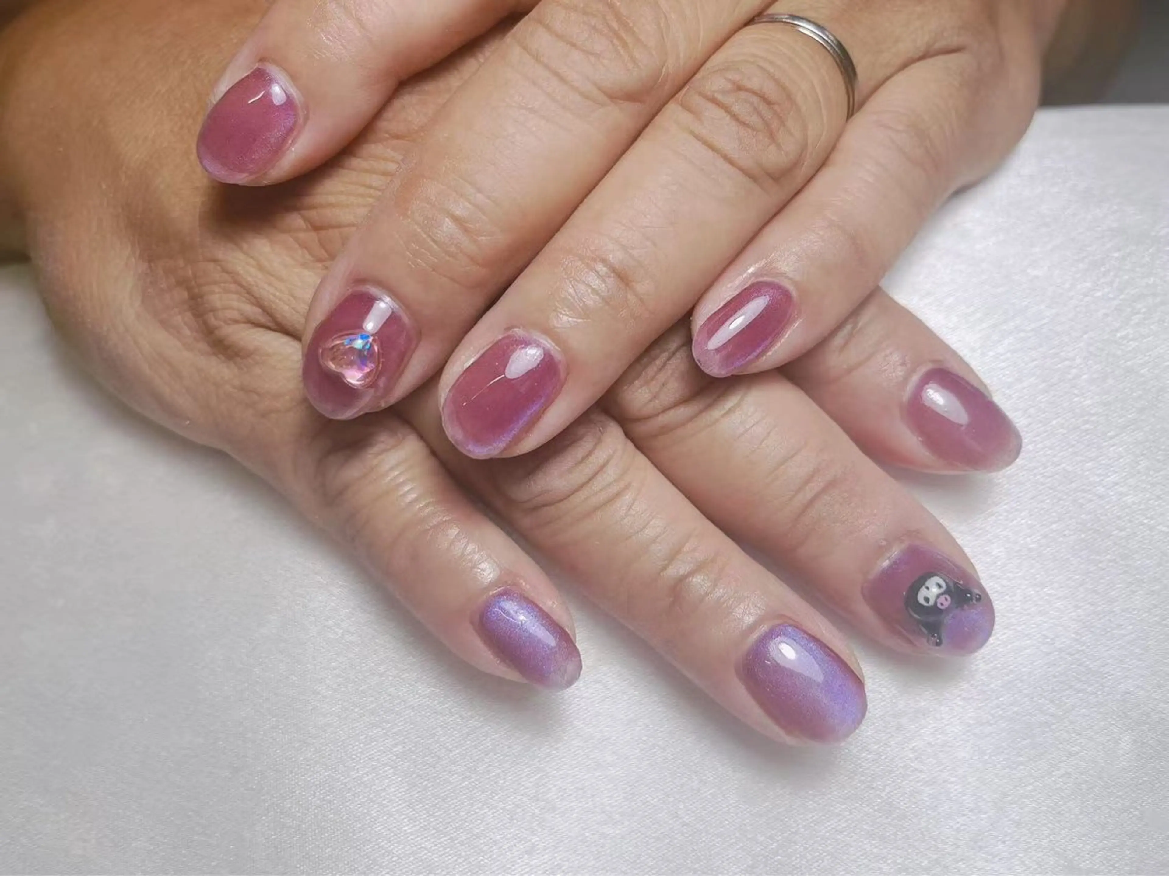 ネイル ハンドネイル ルラワンネイル エンのネイルデザイン