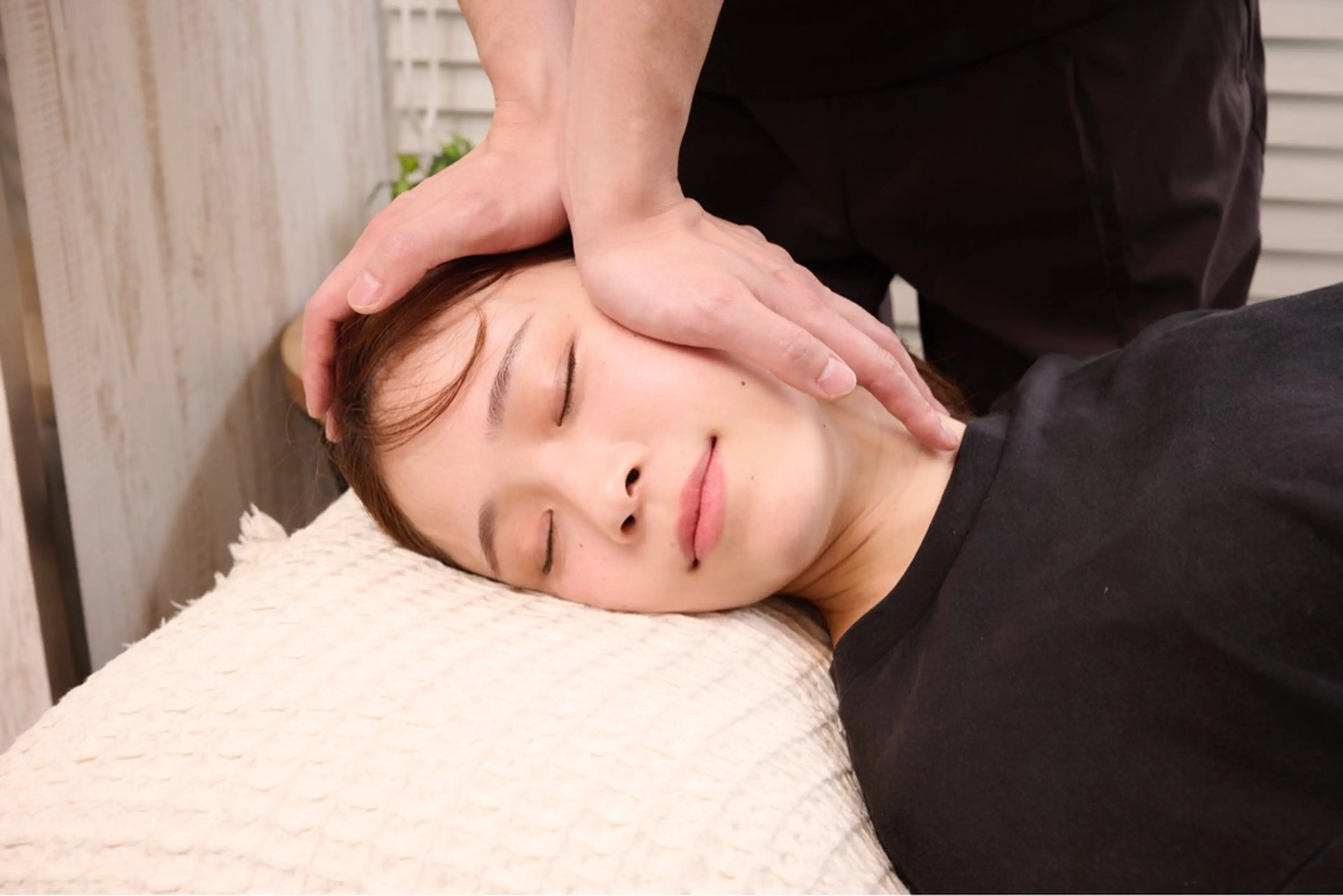 エステ リラク 美容鍼・小顔/ 骨盤矯正/目黒/レンのエステ・リラクイメージ