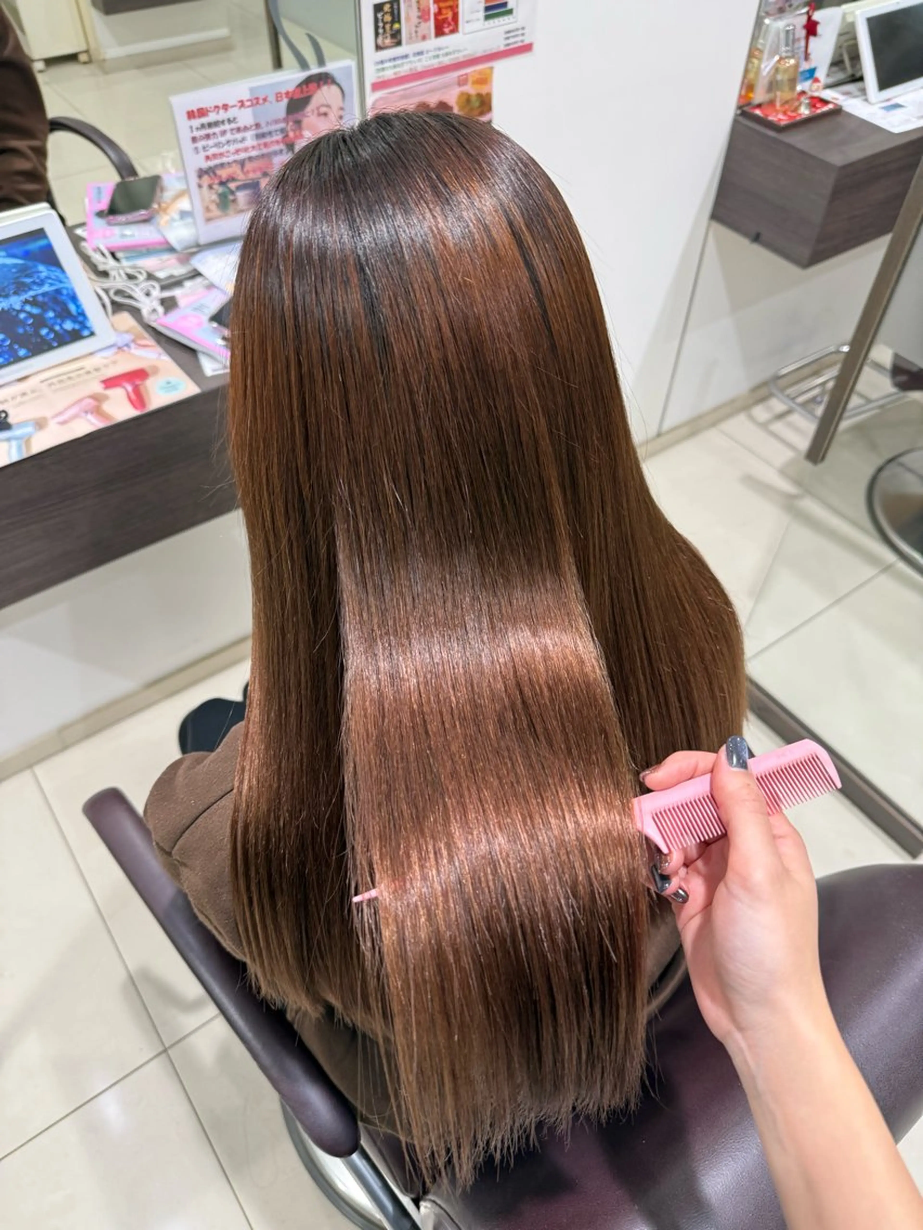 ロング パーマ 髪質改善 縮毛矯正 トリートメント カット 縮毛矯正 艶カラー/縮毛矯正/ ブリーチカラー/みなのヘアスタイル