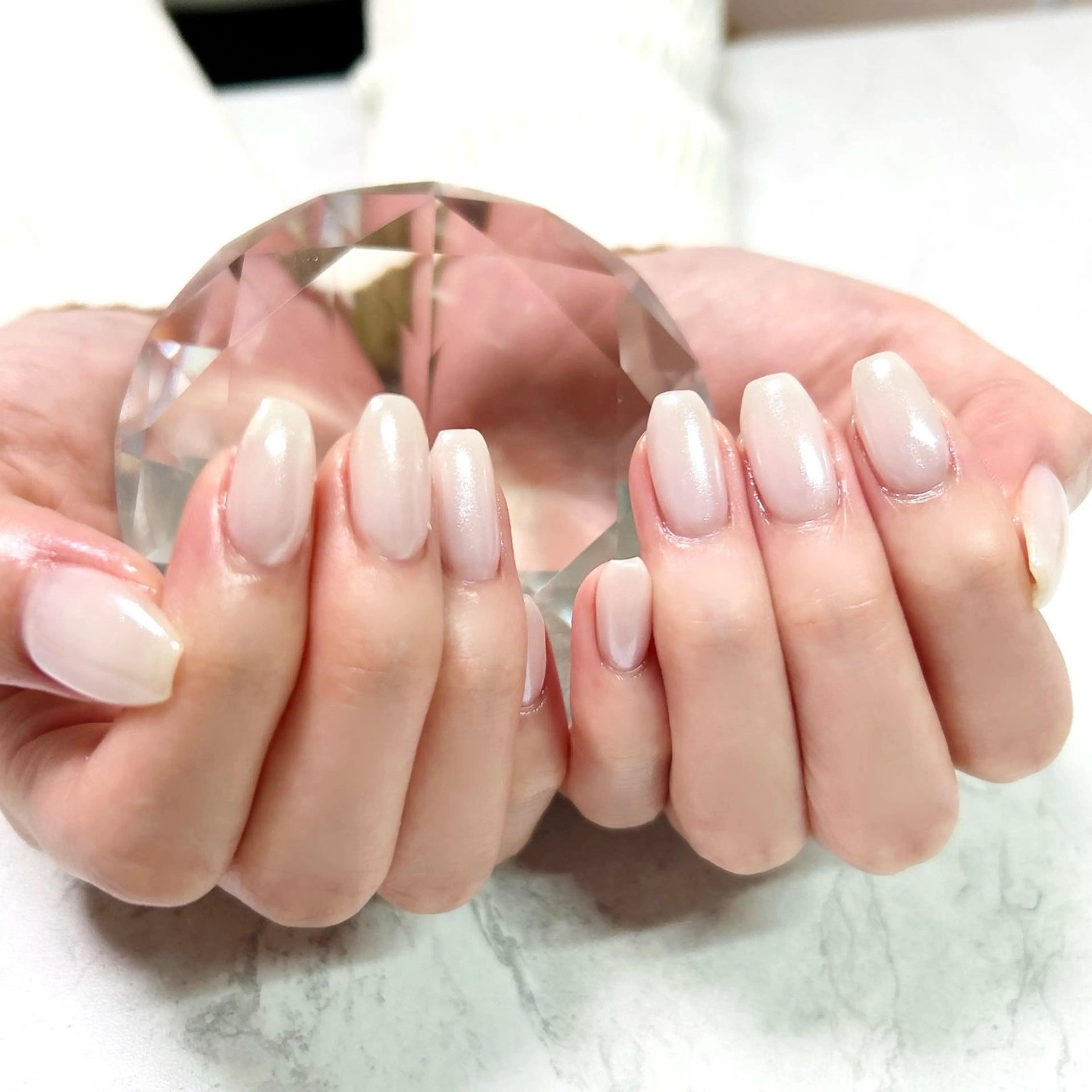 ネイル オーロラネイル ホワイト private salon Reiのネイルデザイン