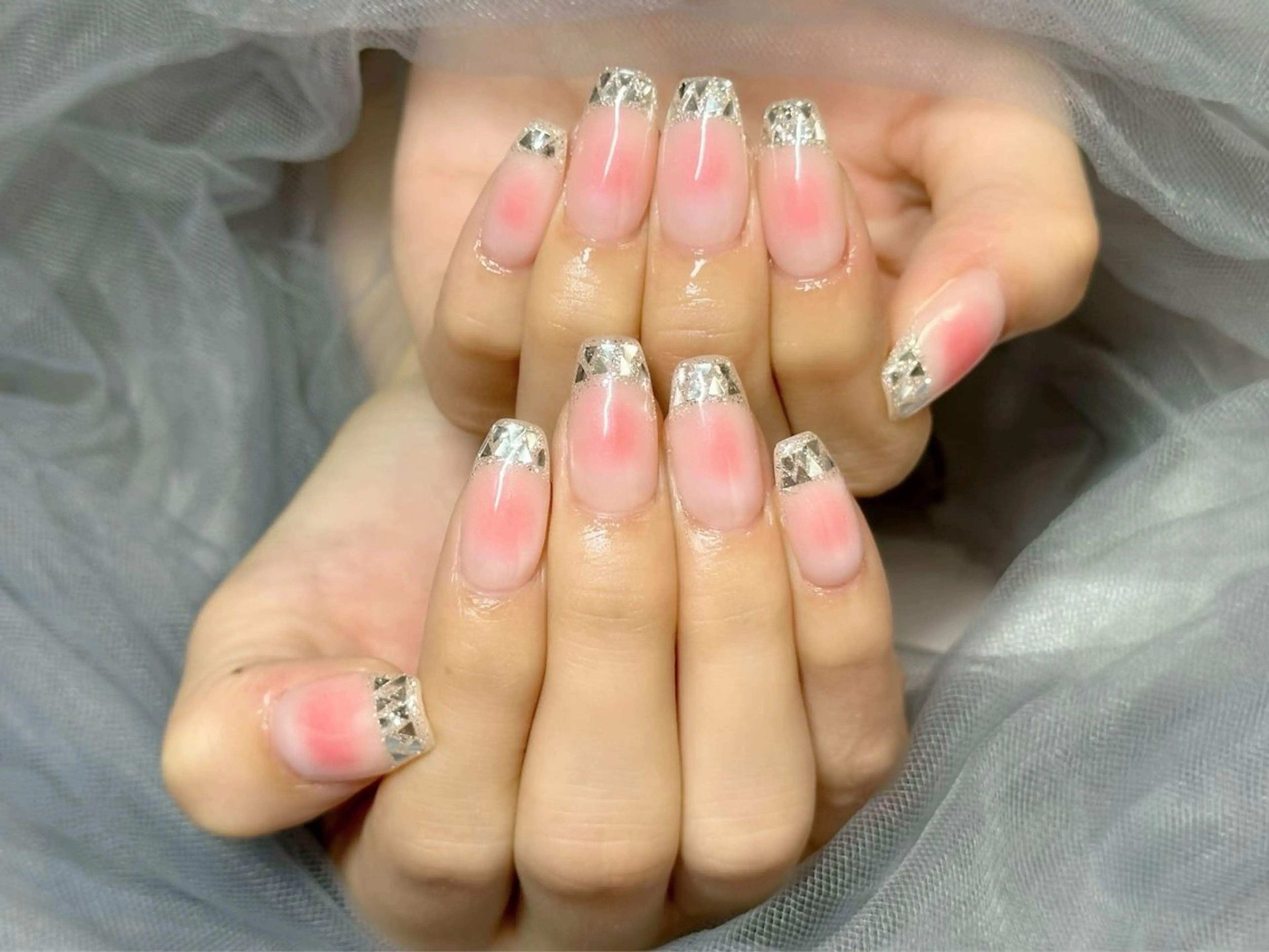 ネイル チークネイル フレンチネイル ガラスフレンチ ハンドネイル KURELLY所属・Nail Salon KURELLYのネイルデザイン