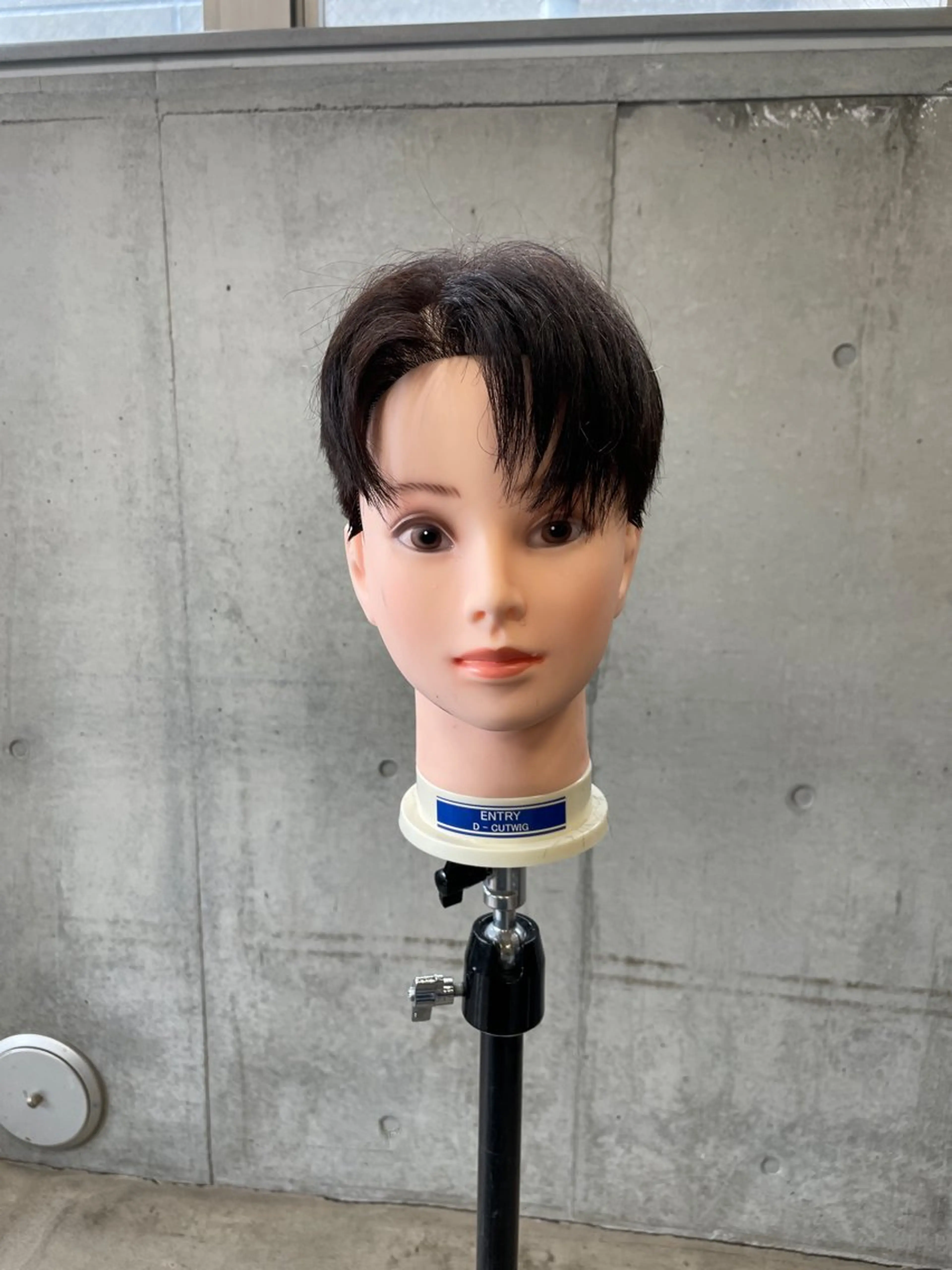 パーマ メンズ メンズ韓国風 メンズパーマ 韓国リアルハッシュ レイヤーカットのヘアスタイル