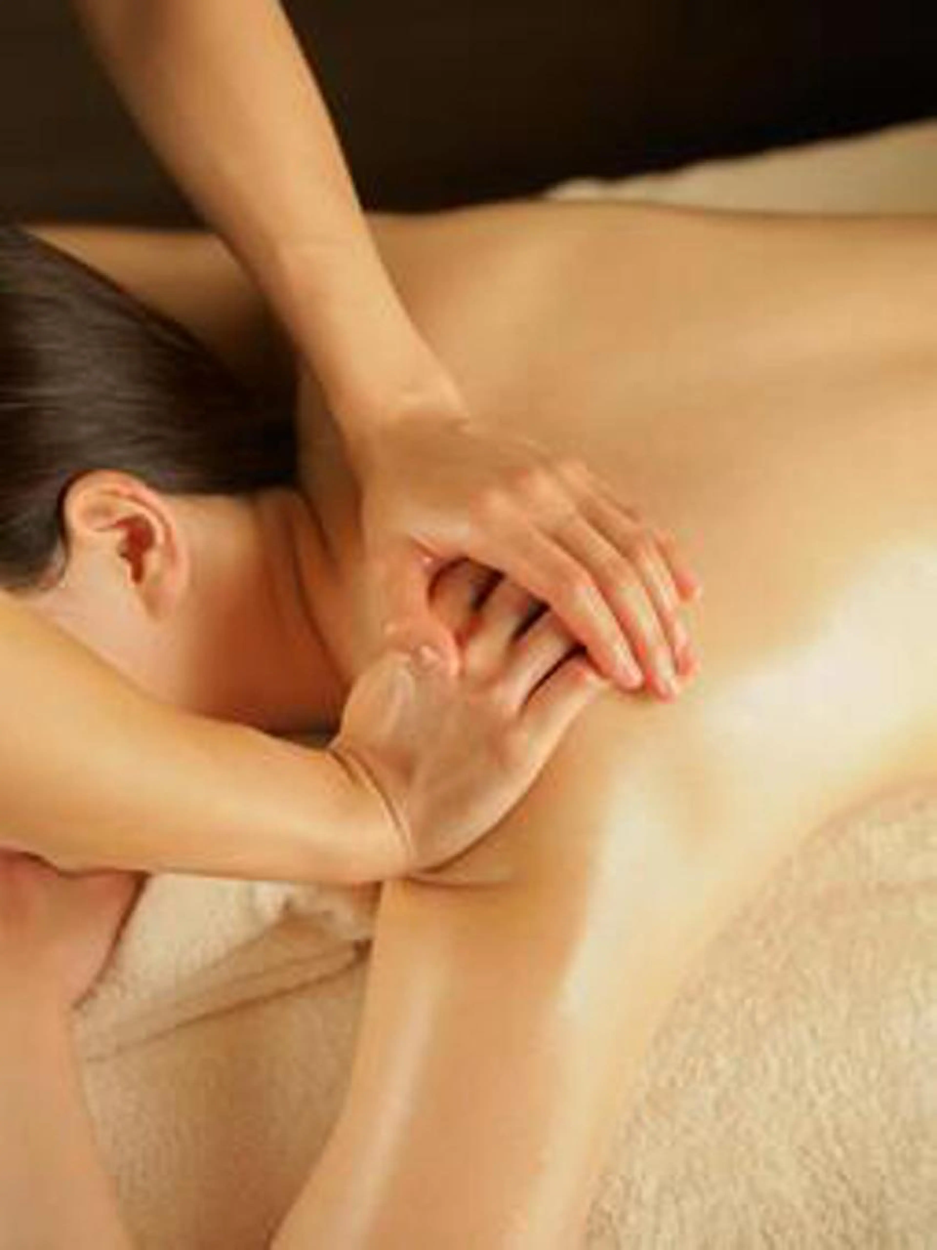 全身疲労回復コース　ドライヘッドスパ・ホットアイパック付き✨ご褒美トリートメント✨90分¥18000→¥10500の写真