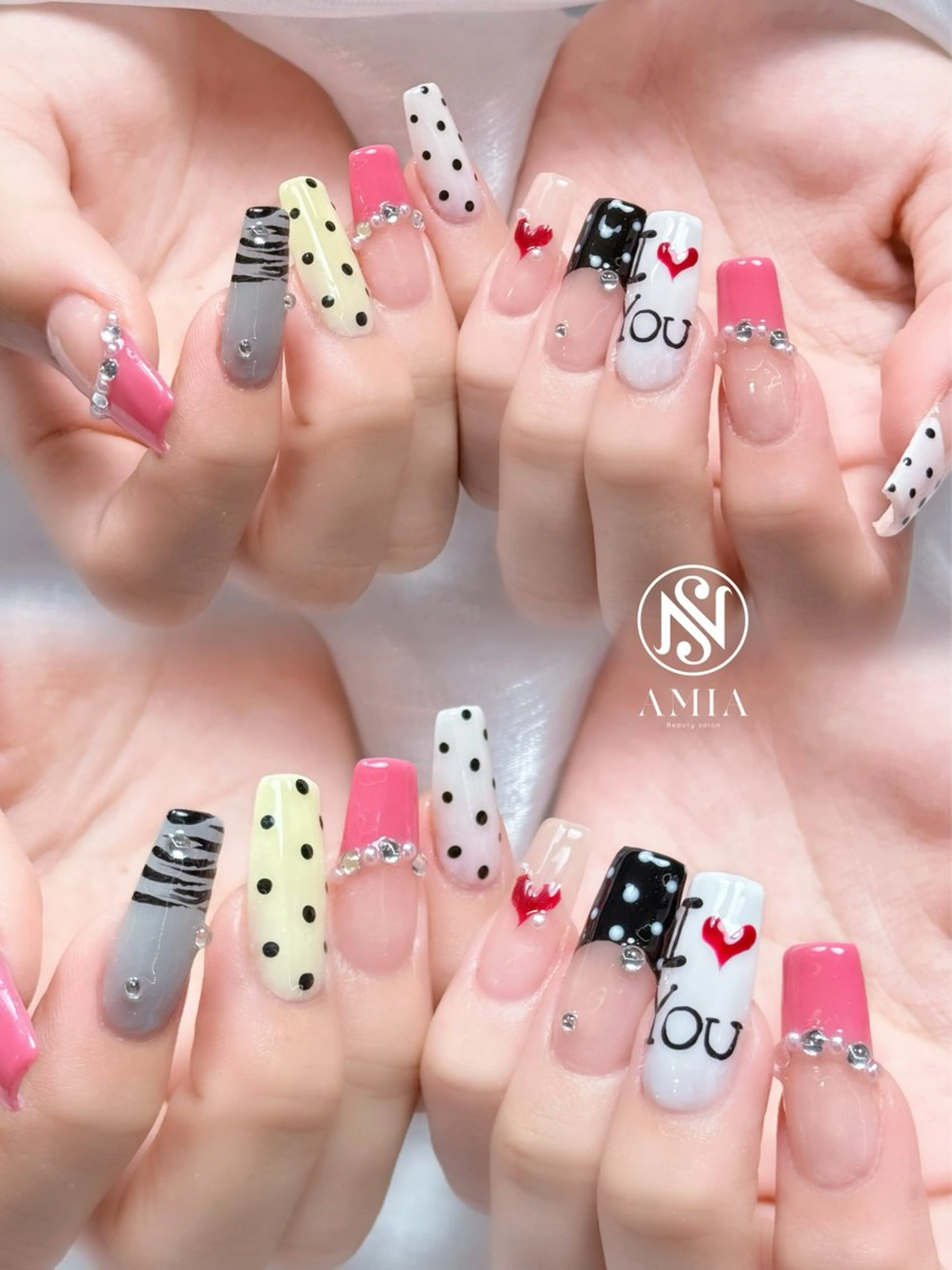 ロング ハンドネイル AMIA BEAUTY SALON所属・🌟AMIA BEAUTY🌟のネイルデザイン