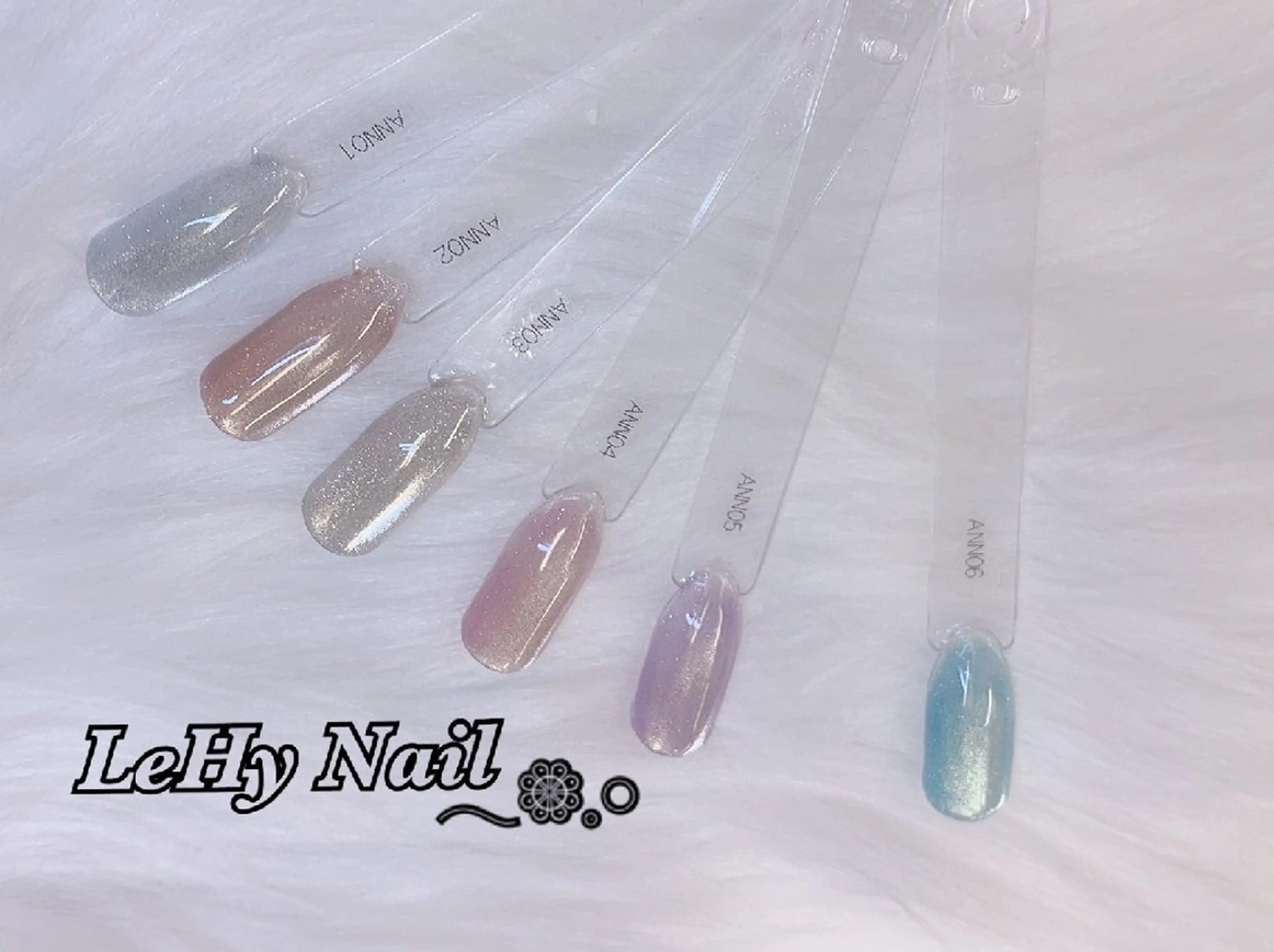 ネイル マグネットネイル 春ネイル ハンドネイル LeHy nailのネイルデザイン