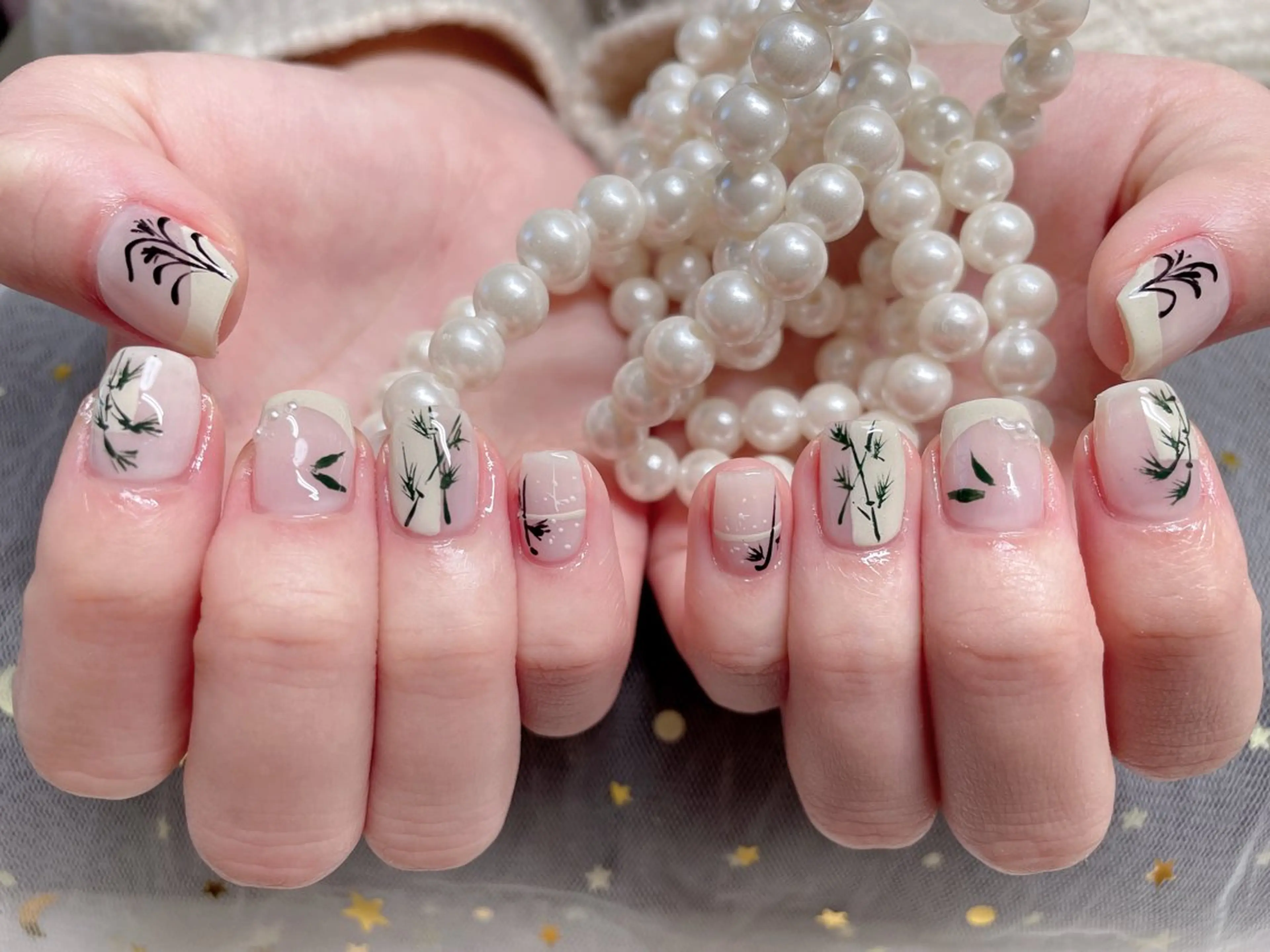 ネイル ハンドネイル ハンドケア 小岩 Saraのネイルデザイン