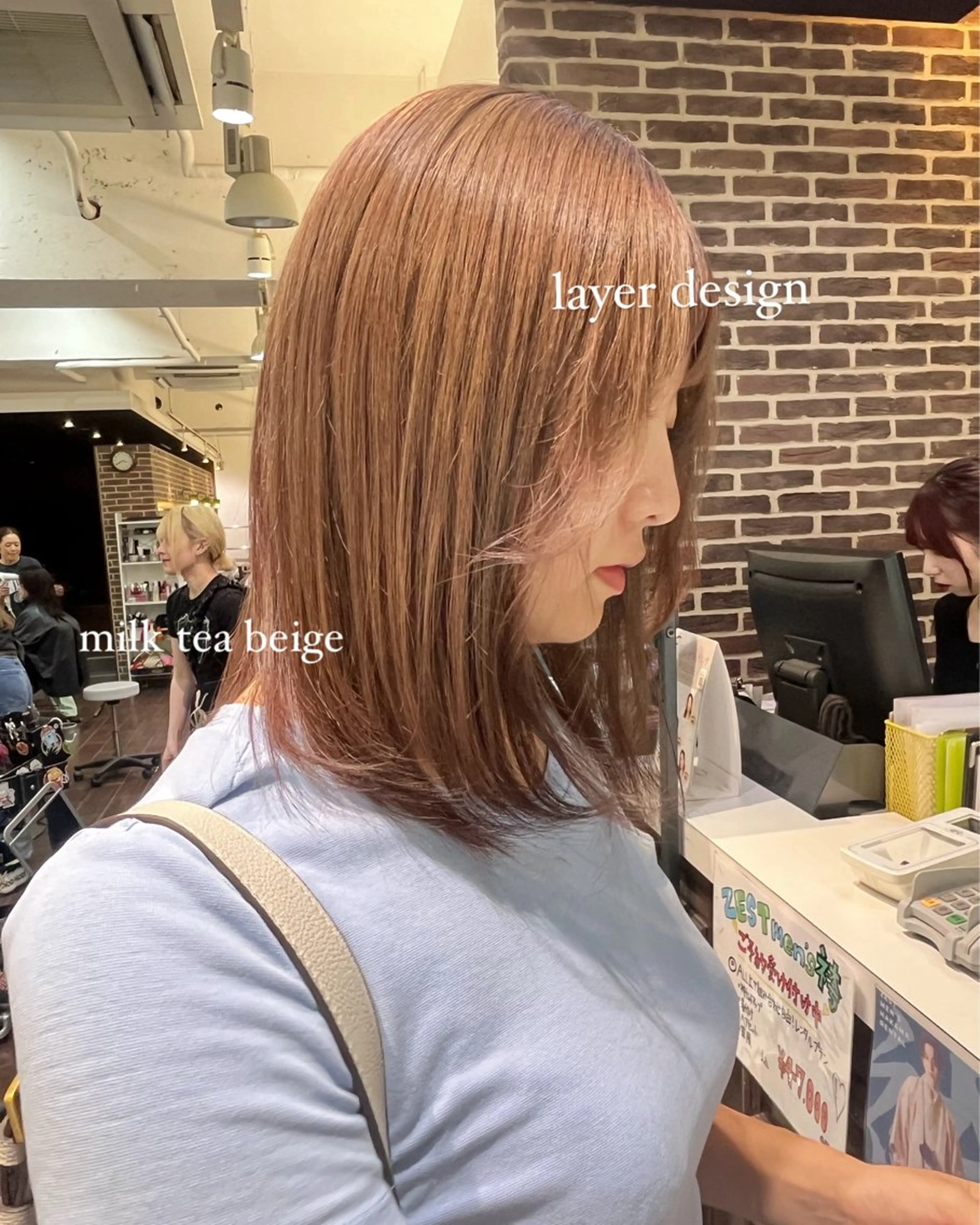 セミロング ヘアカラー 酸性ストレート 🤍🎀honokaのヘアスタイル