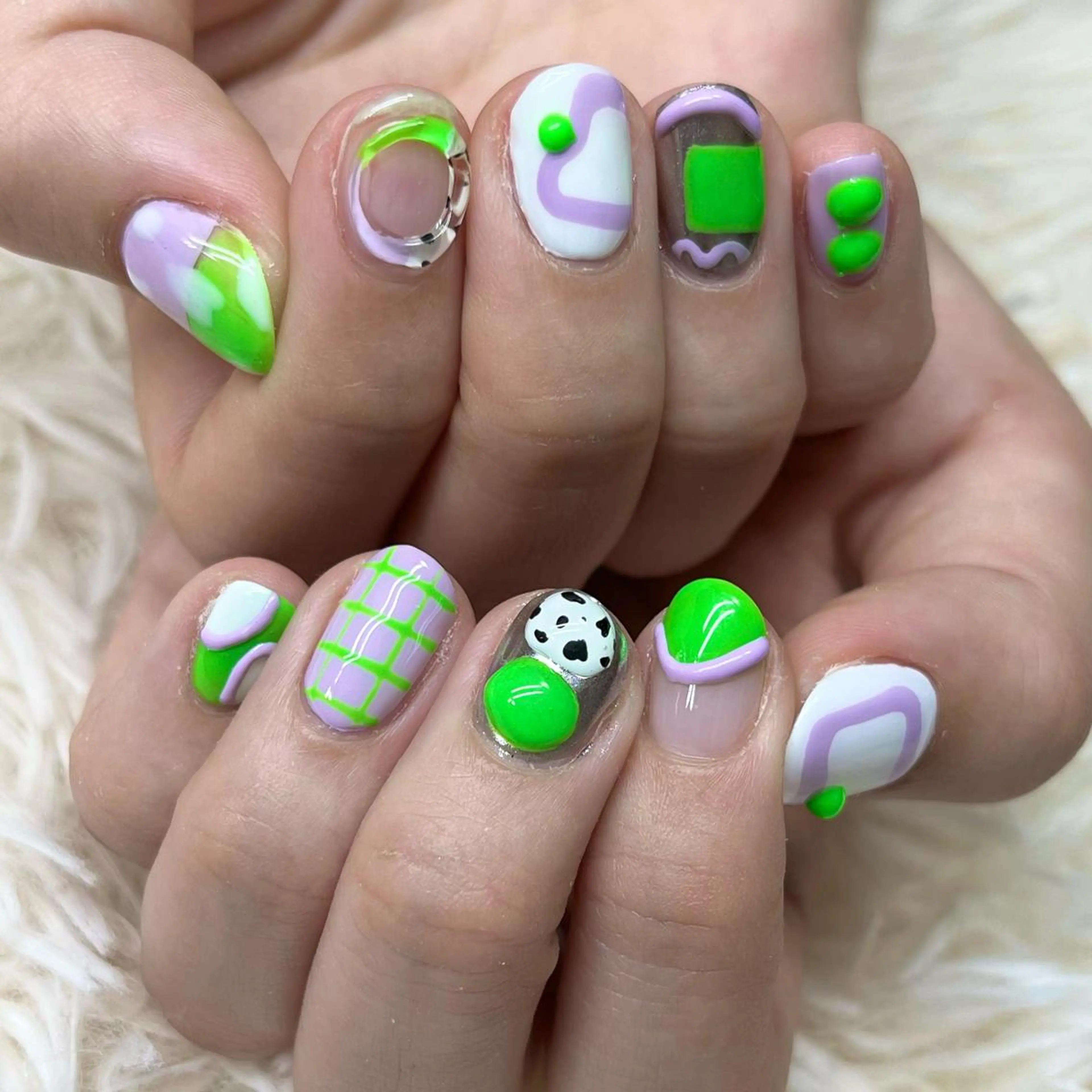 ネイル アートネイル クリアネイル フレンチネイル ジェルネイル ガラスフレンチ ハンドネイル 🐕‍🦺Yappy 💗A-tanのネイルデザイン