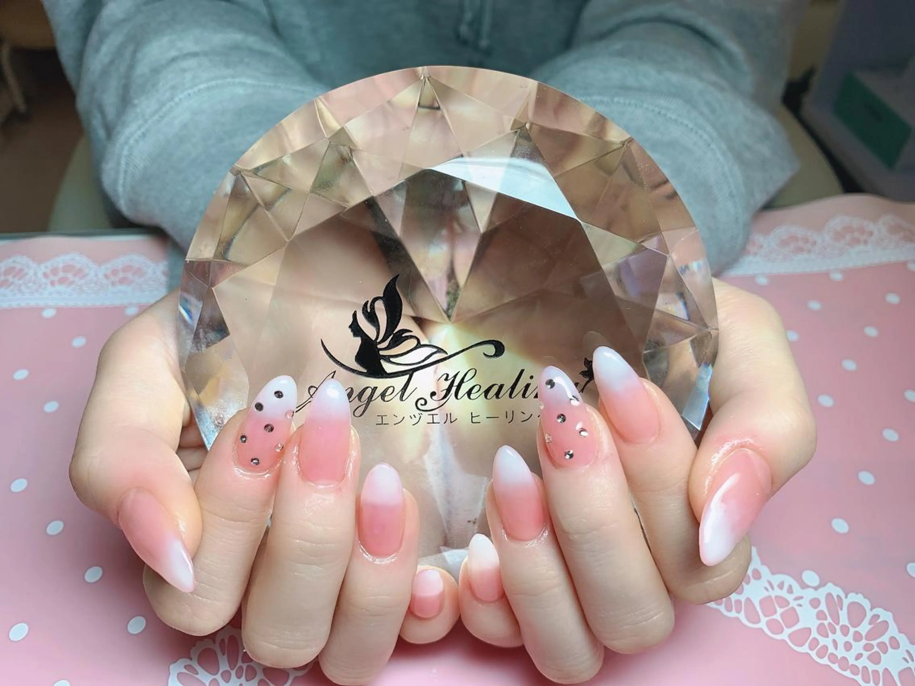 ネイル エンジェル ヒーリング 矢場町店のネイルデザイン