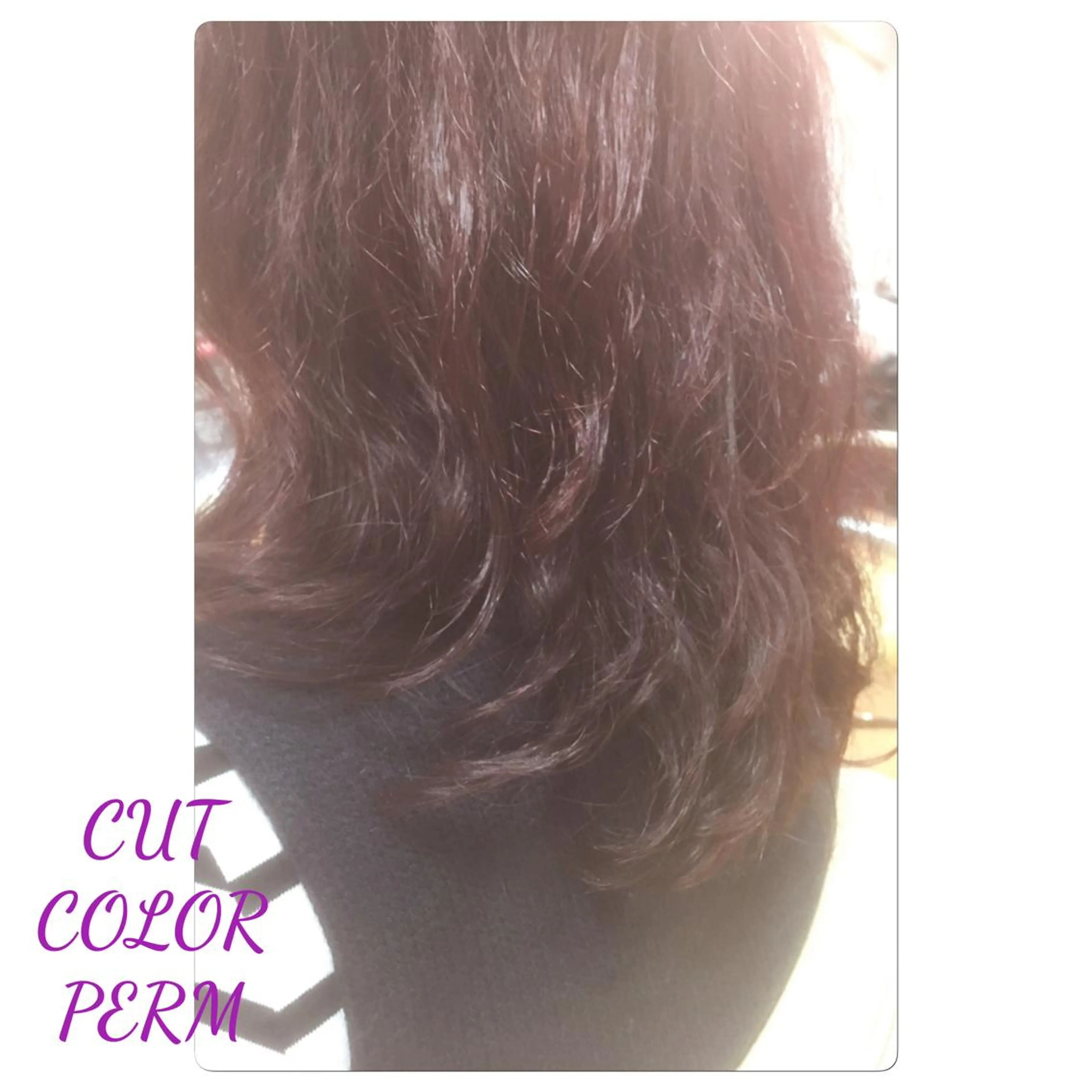 ミディアム カラー パーマ Alana 𓇼Reikoのヘアスタイル