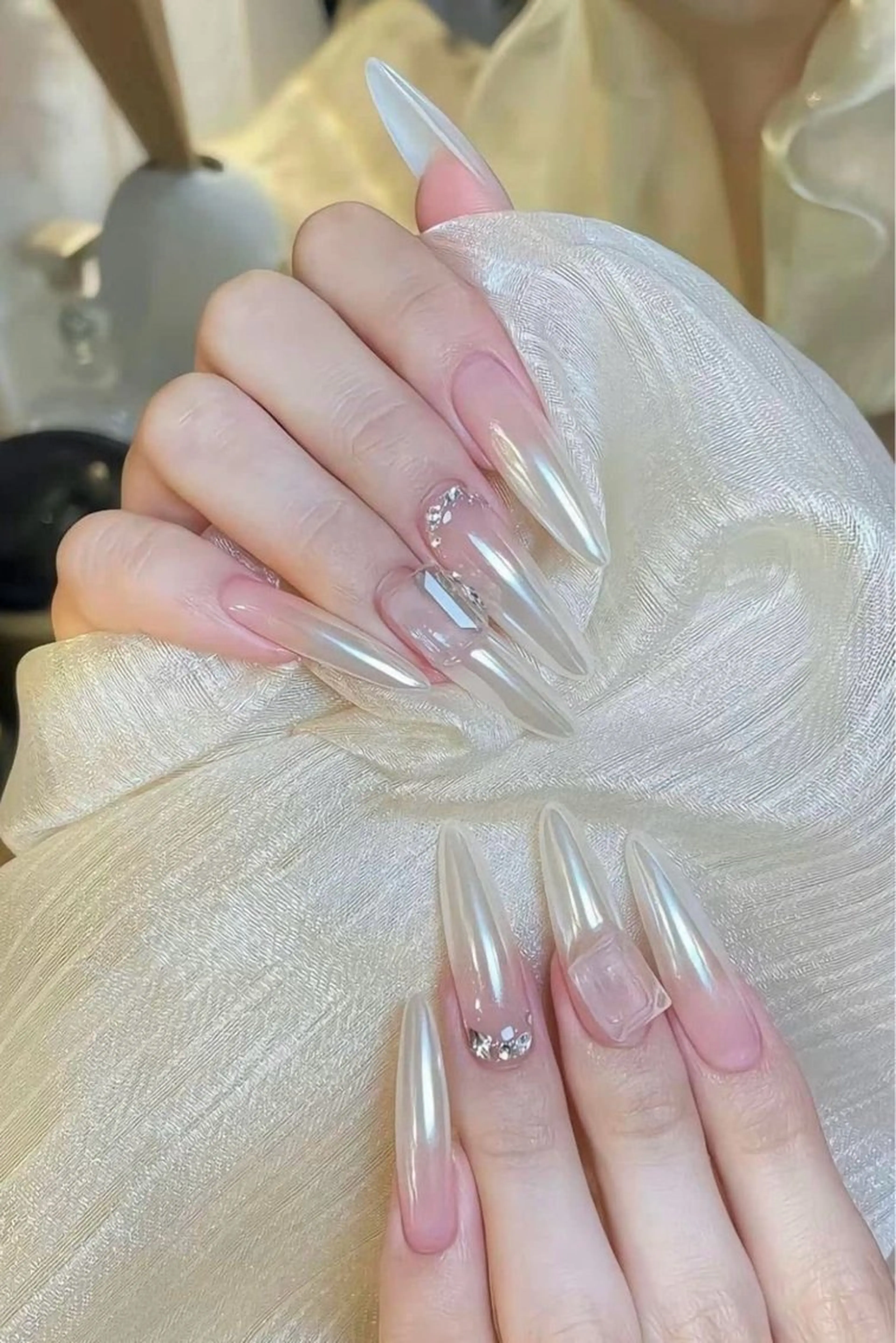 ネイル ハンドネイル ハンドケア Nova Nail Nambaのネイルデザイン