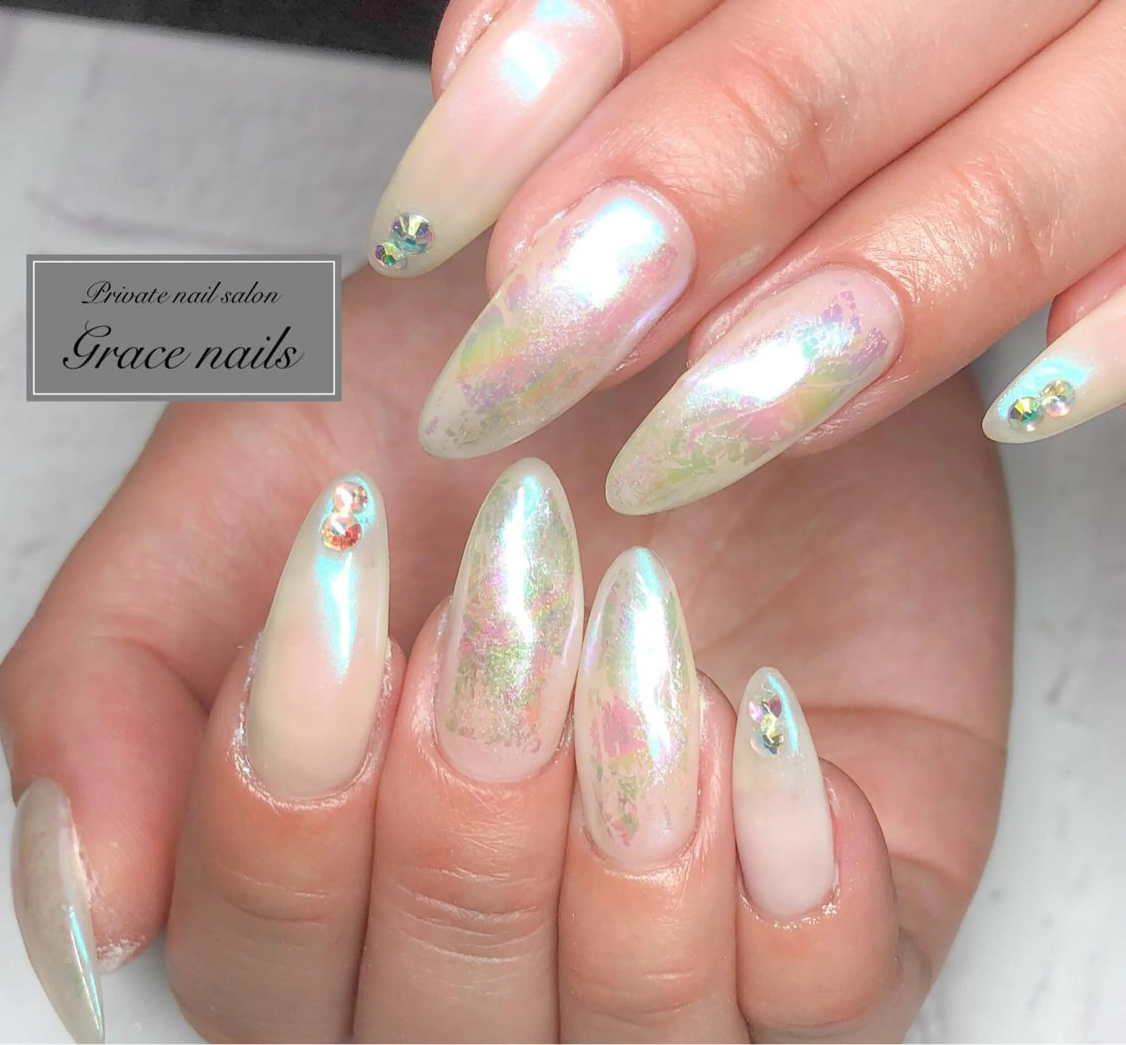 ネイル GRACE NAILSのネイルデザイン