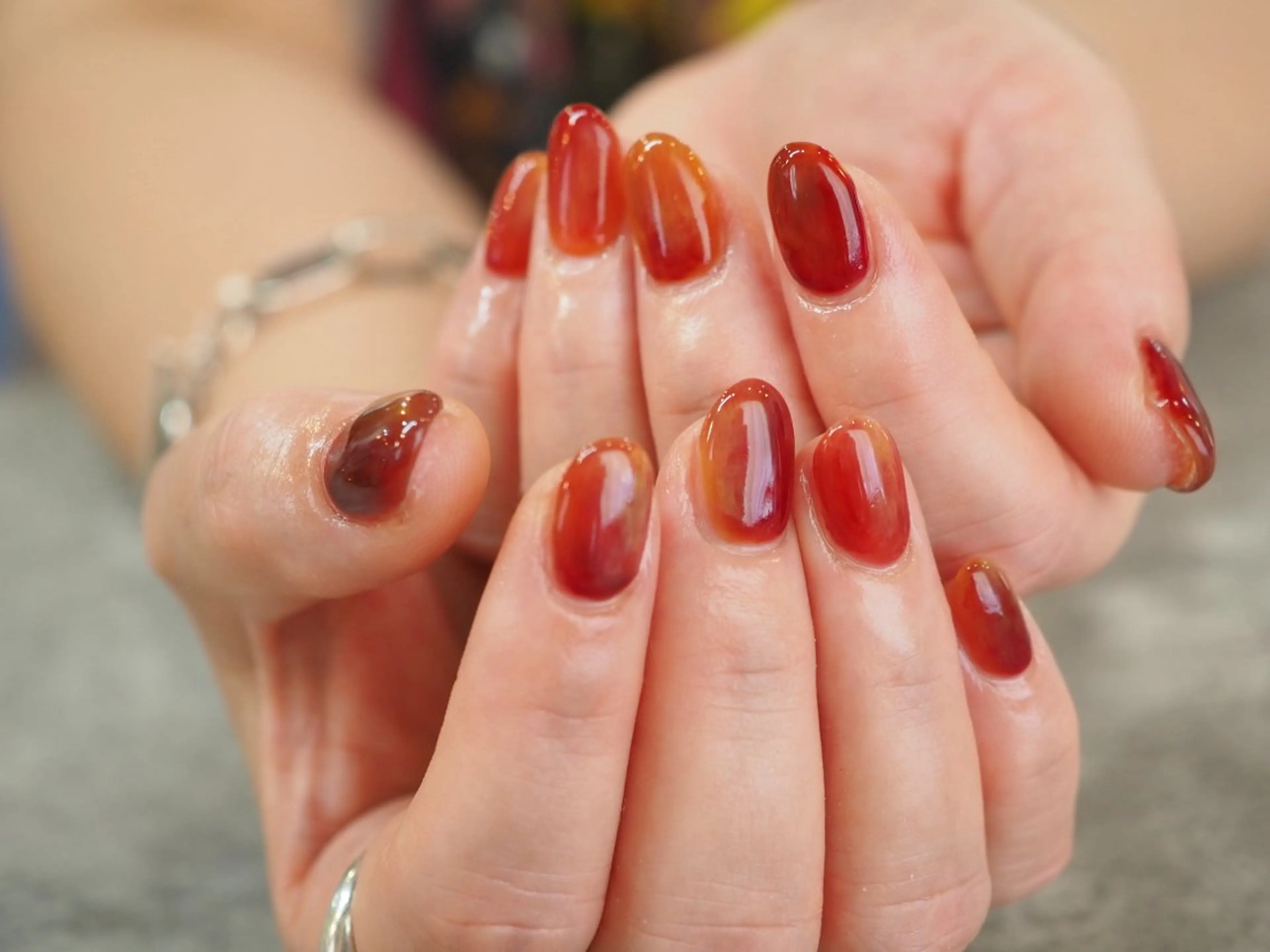 ネイル ニュアンスネイル ハンドネイル glaNje shioriのネイルデザイン