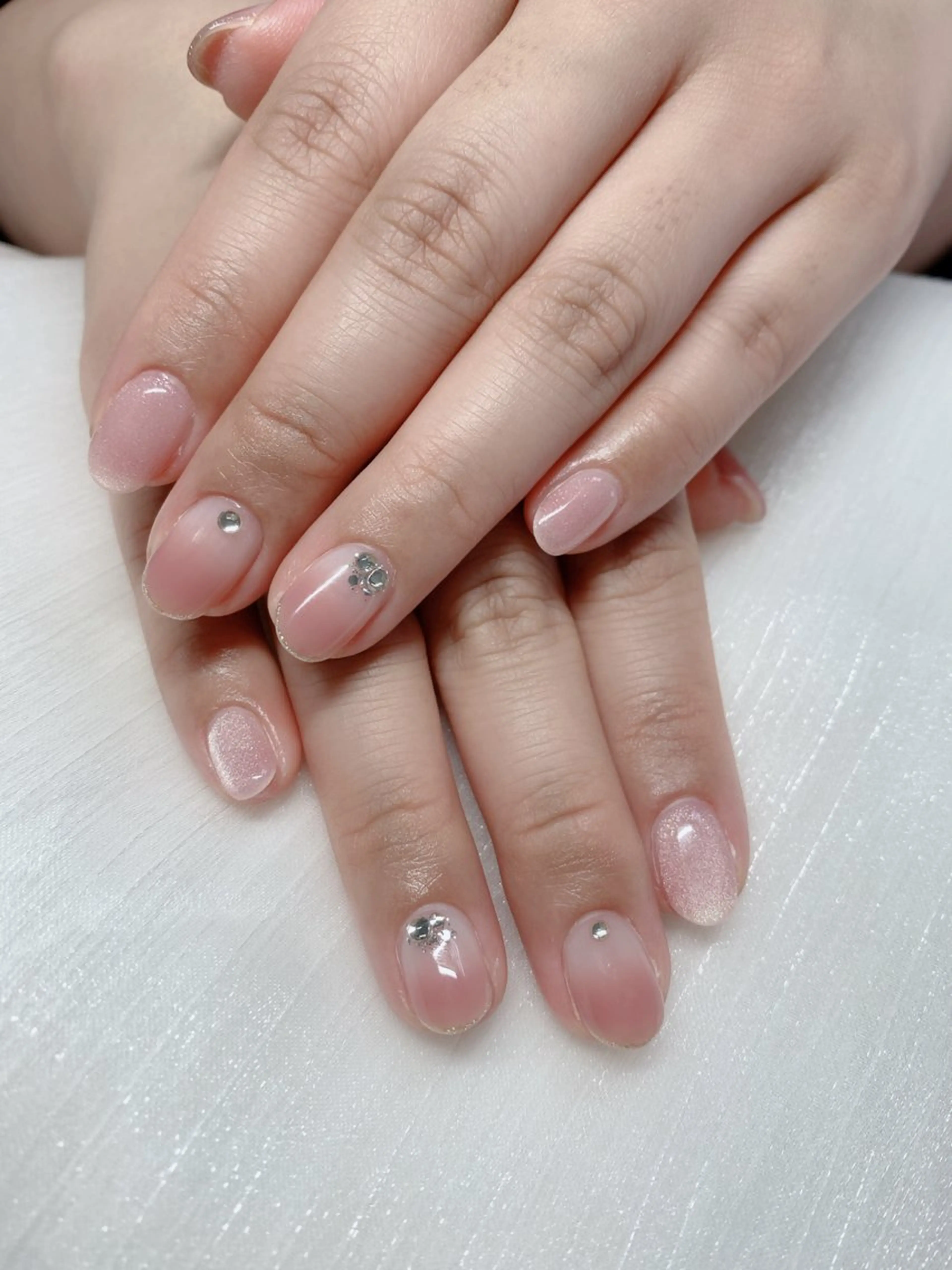 ネイル UniqueNail 長さだし専門店のネイルデザイン