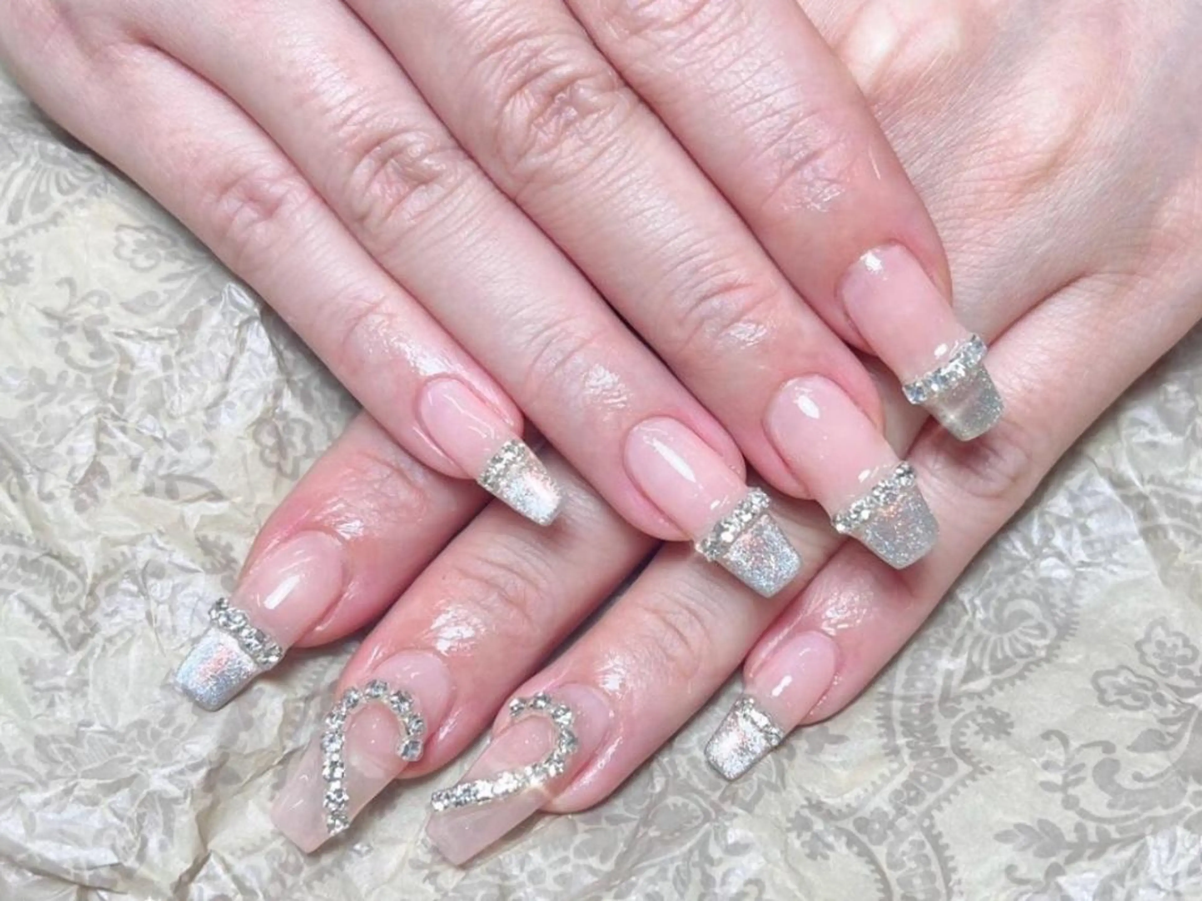 メンズ ネイル アートネイル フレンチネイル ジェルネイル キラキラネイル パラジェル Bloom kabukiのネイルデザイン