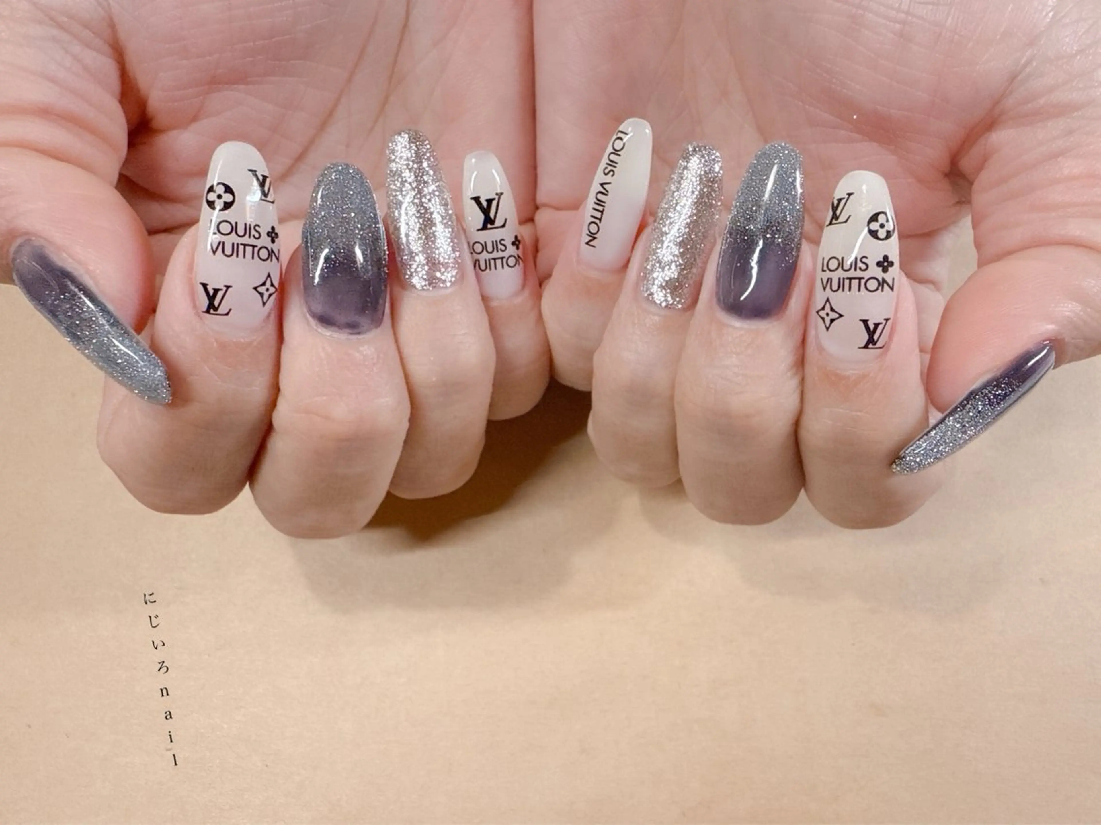 ネイル にじいろ nailのネイルデザイン