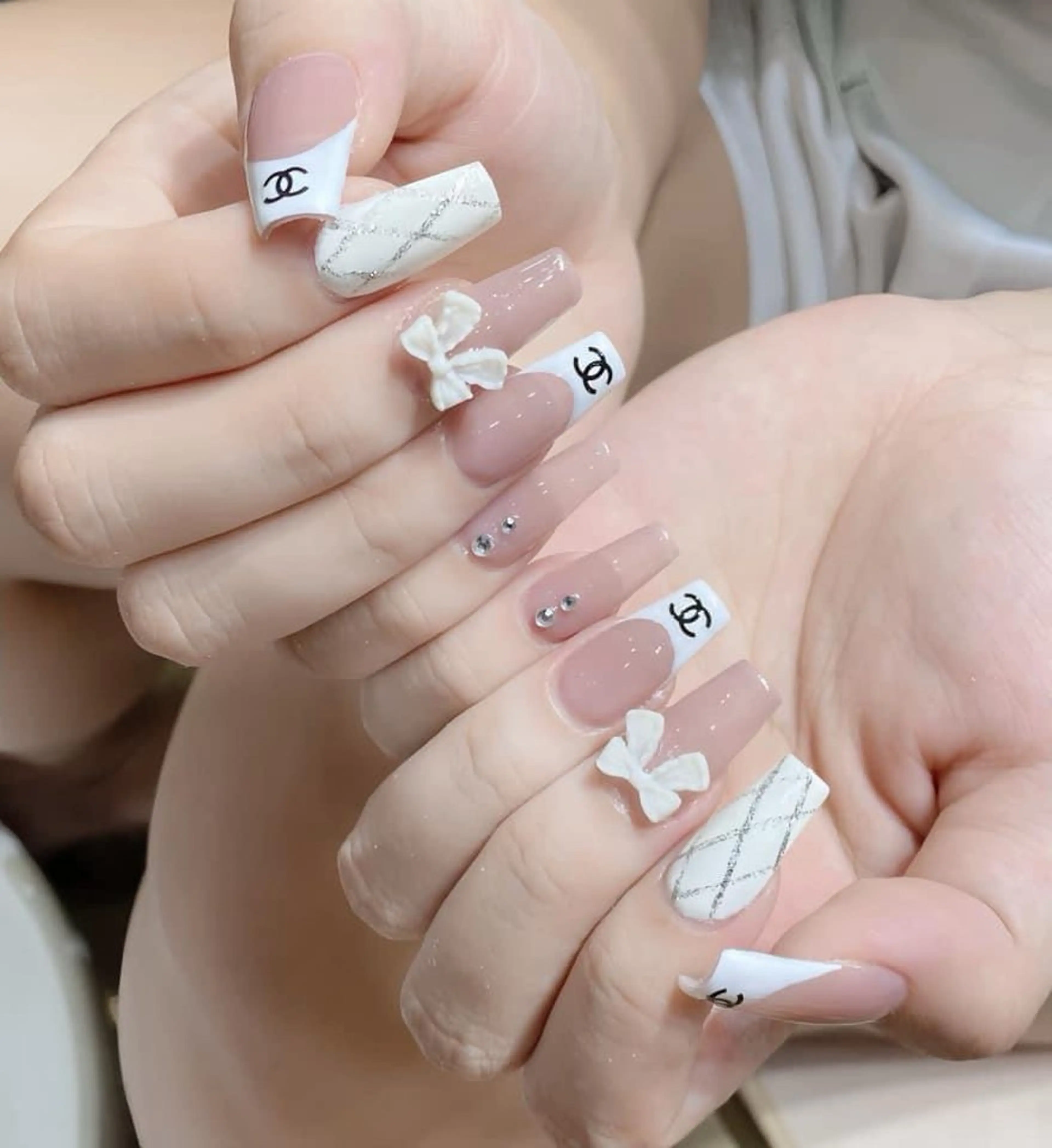 オフ込み、チップ長さ出し10本アートやり付け補題の写真