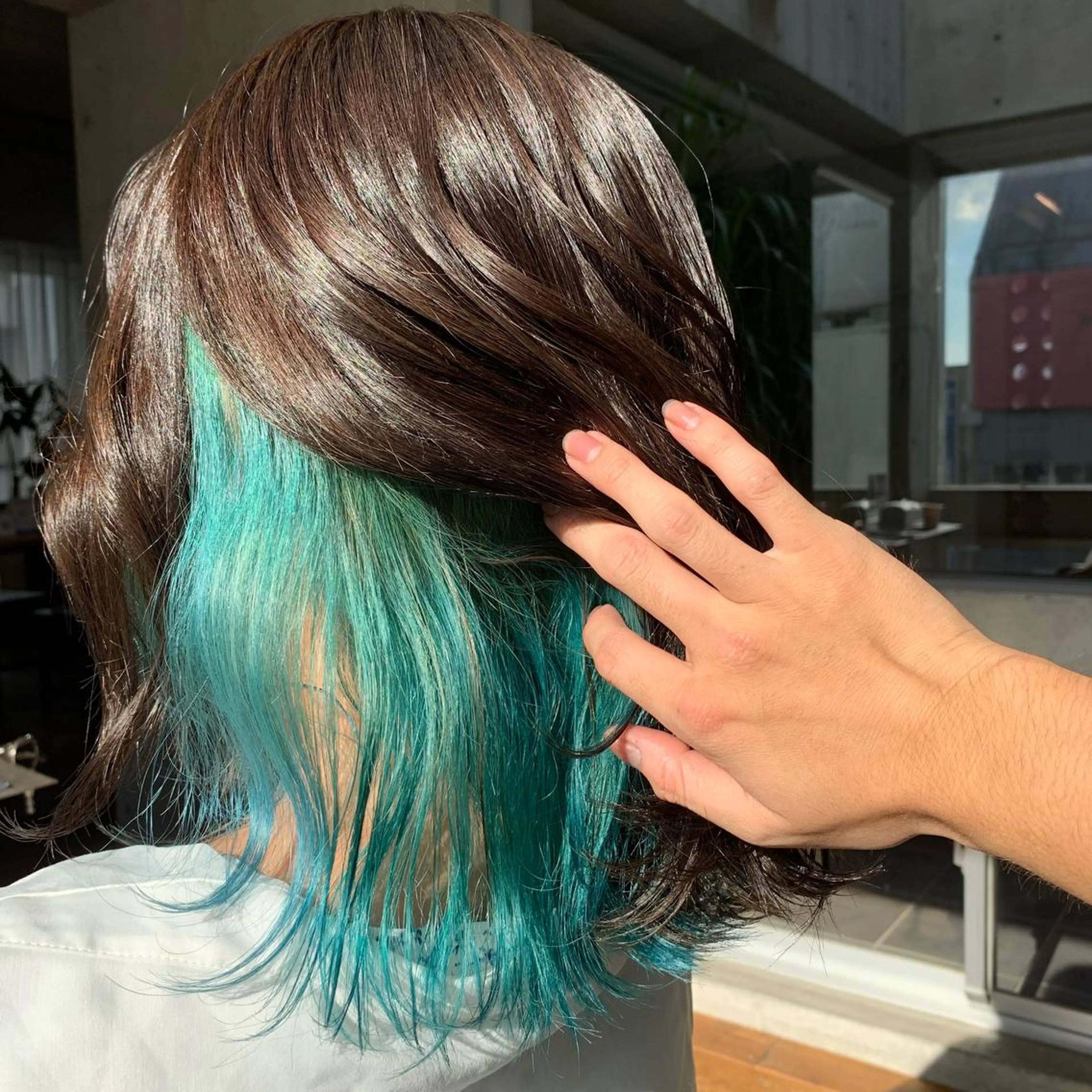 ミディアム 西岡 優太のヘアスタイル