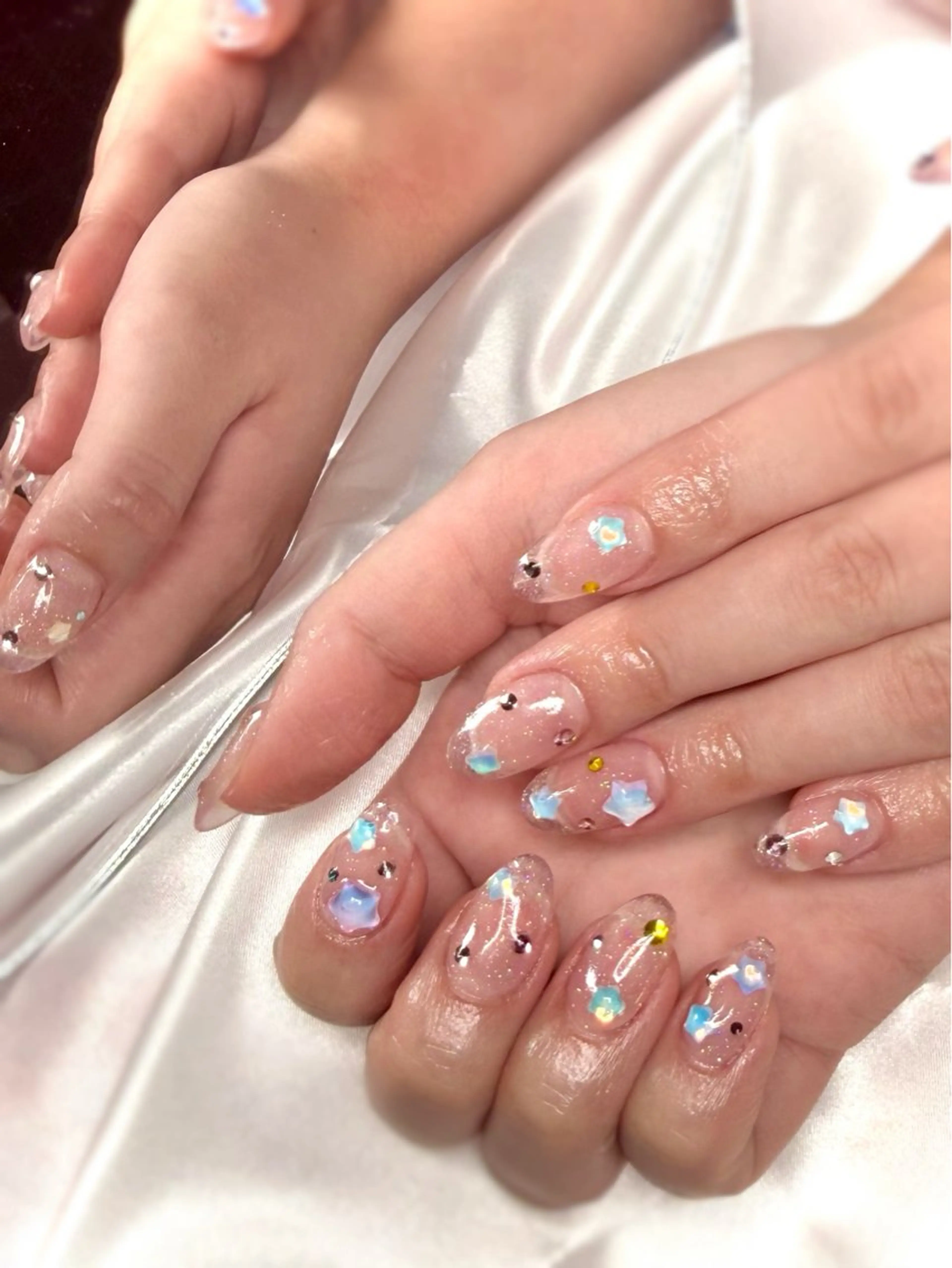 ネイル クリアネイル RitsNail 🤍 RENAのネイルデザイン