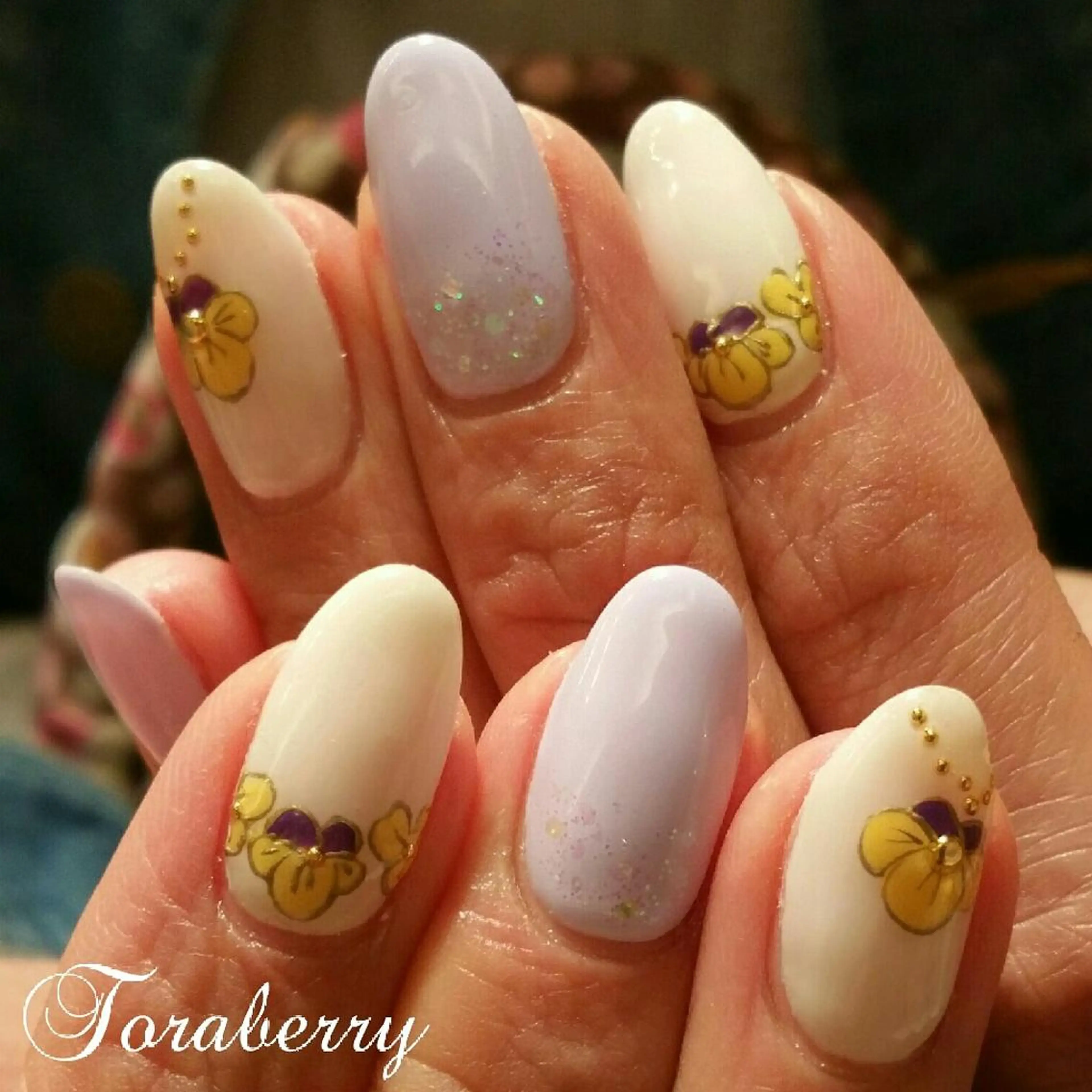 ネイル 持ち込み ネイリスト なつみのネイルデザイン