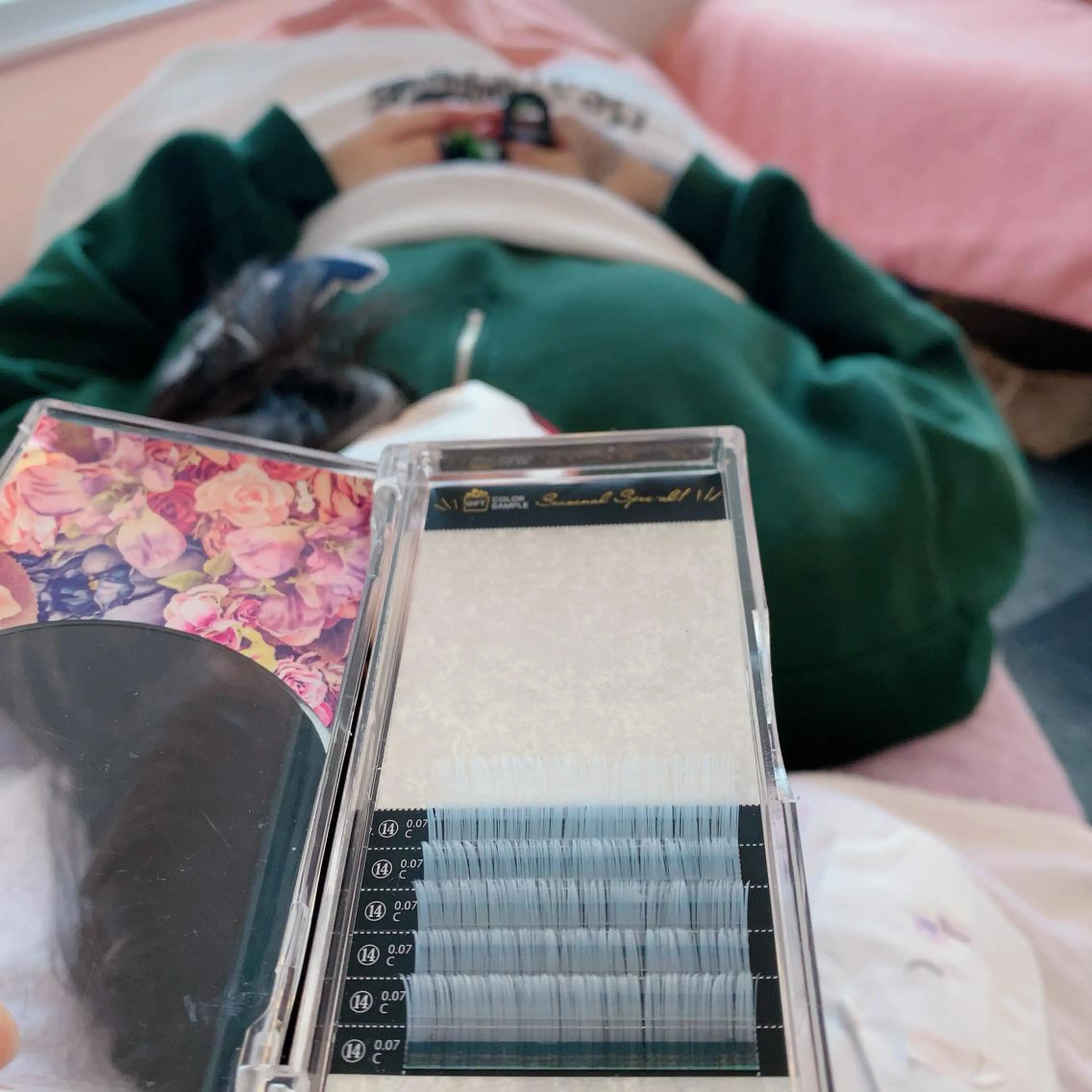 カラー パーマ ネイル マツエク・マツパ アイブロウ 眉カラー 神山 ビューティー・アイのマツエク・マツパデザイン