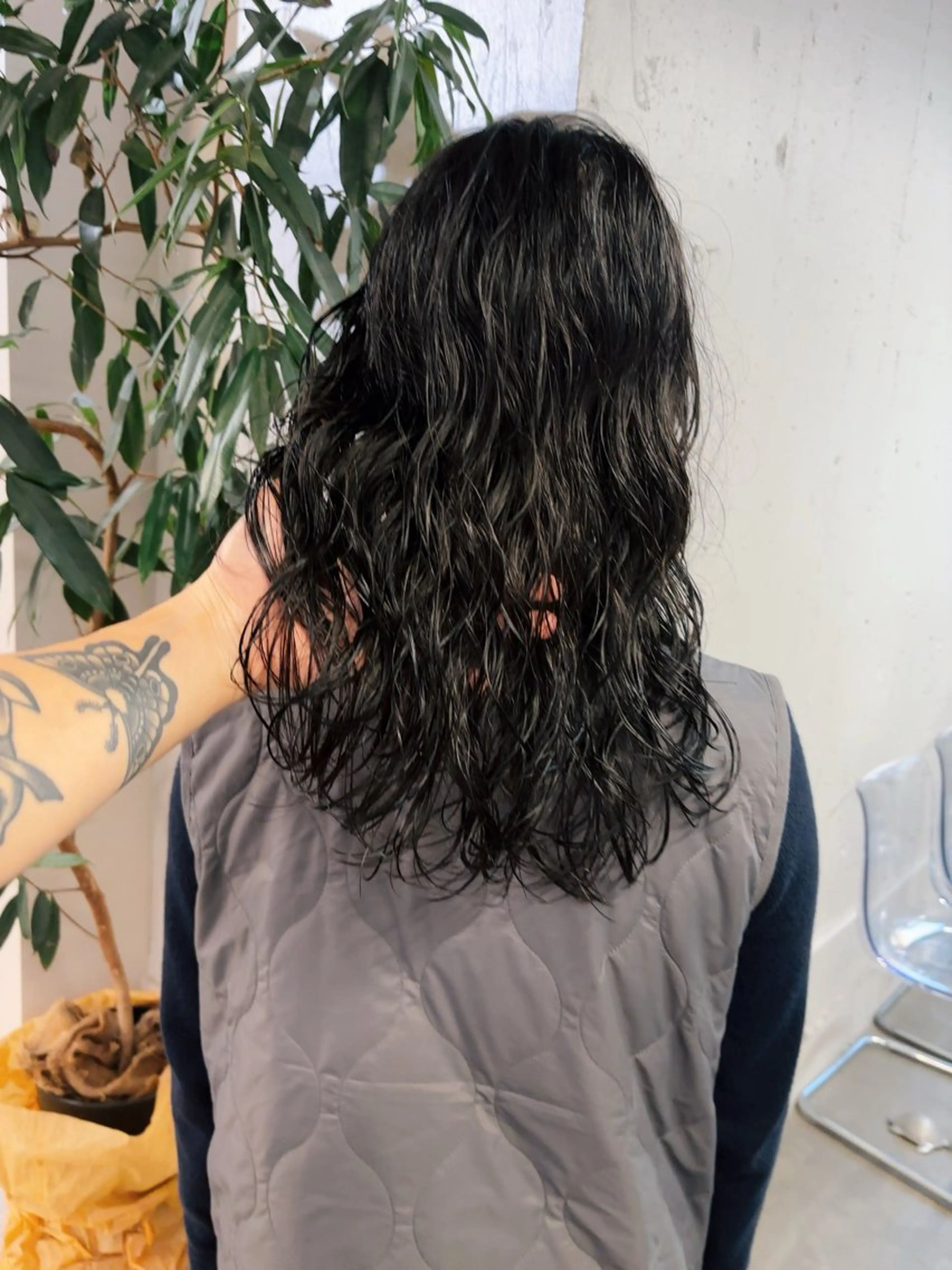 セミロング パーマ ボブとパーマの達人 美容室難民の方は是非のヘアスタイル