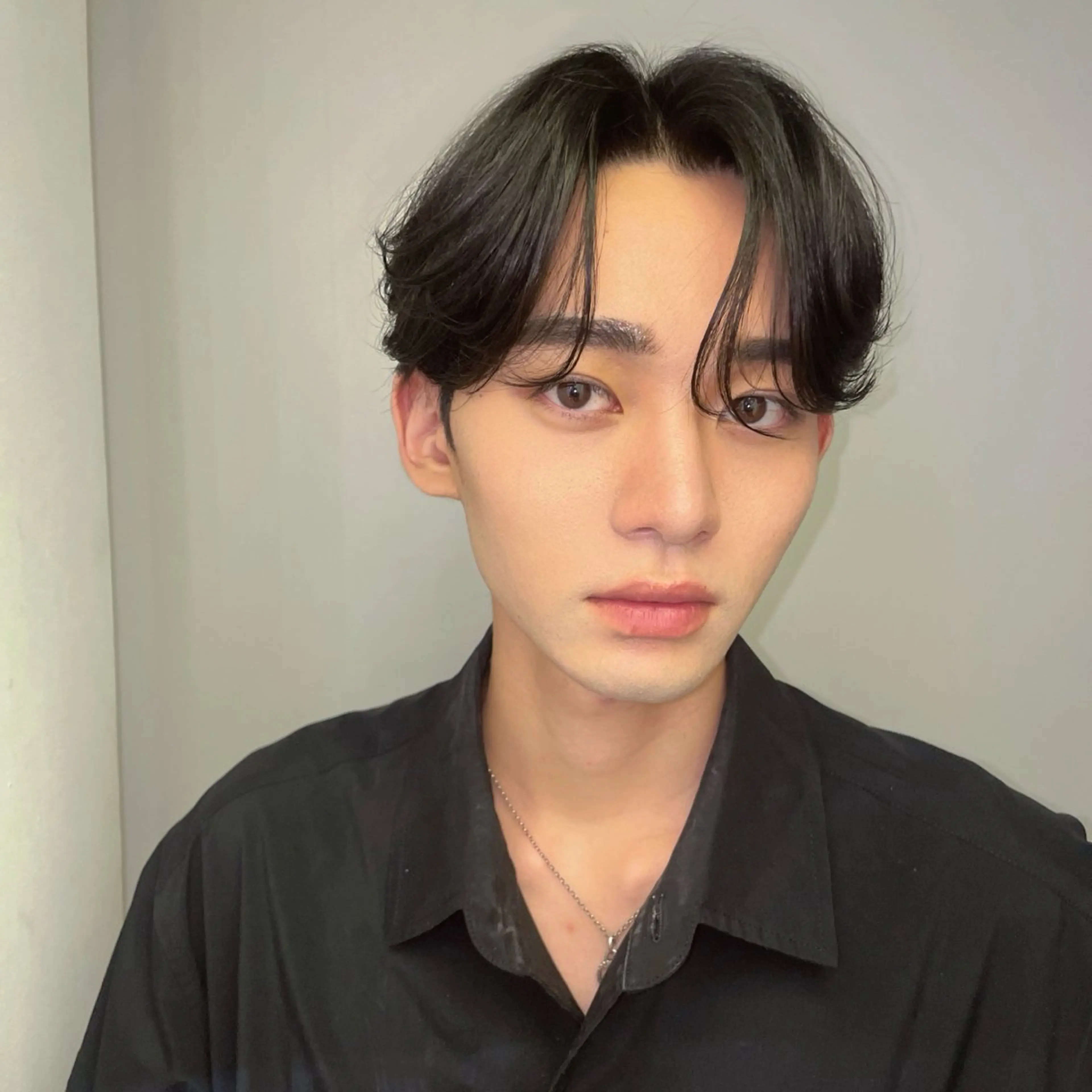 メンズ センターパート カット パーマ トリートメント ヘアセット NORME/ 東泊　龍希のヘアスタイル