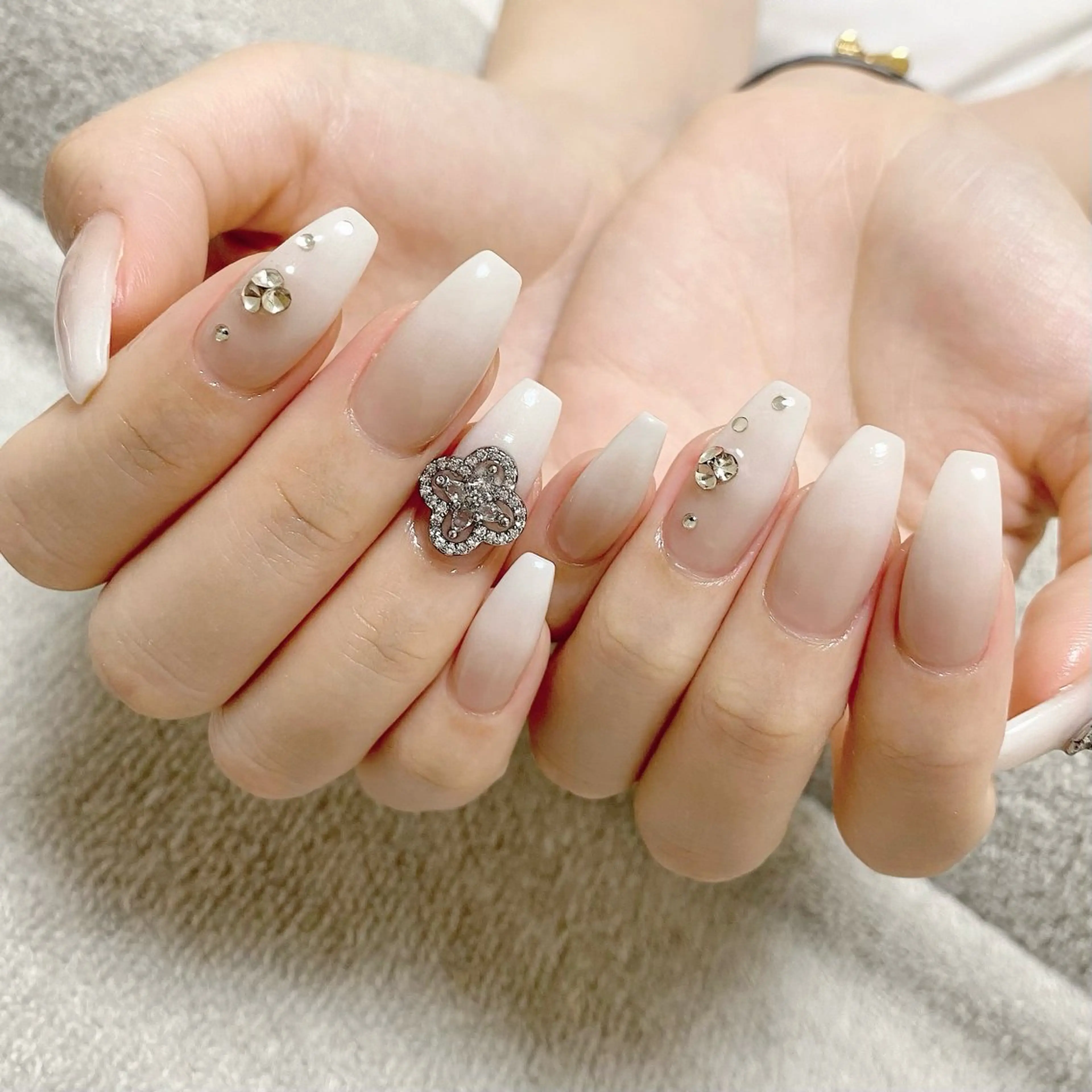 ネイル 💅fleur Ayumiのネイルデザイン