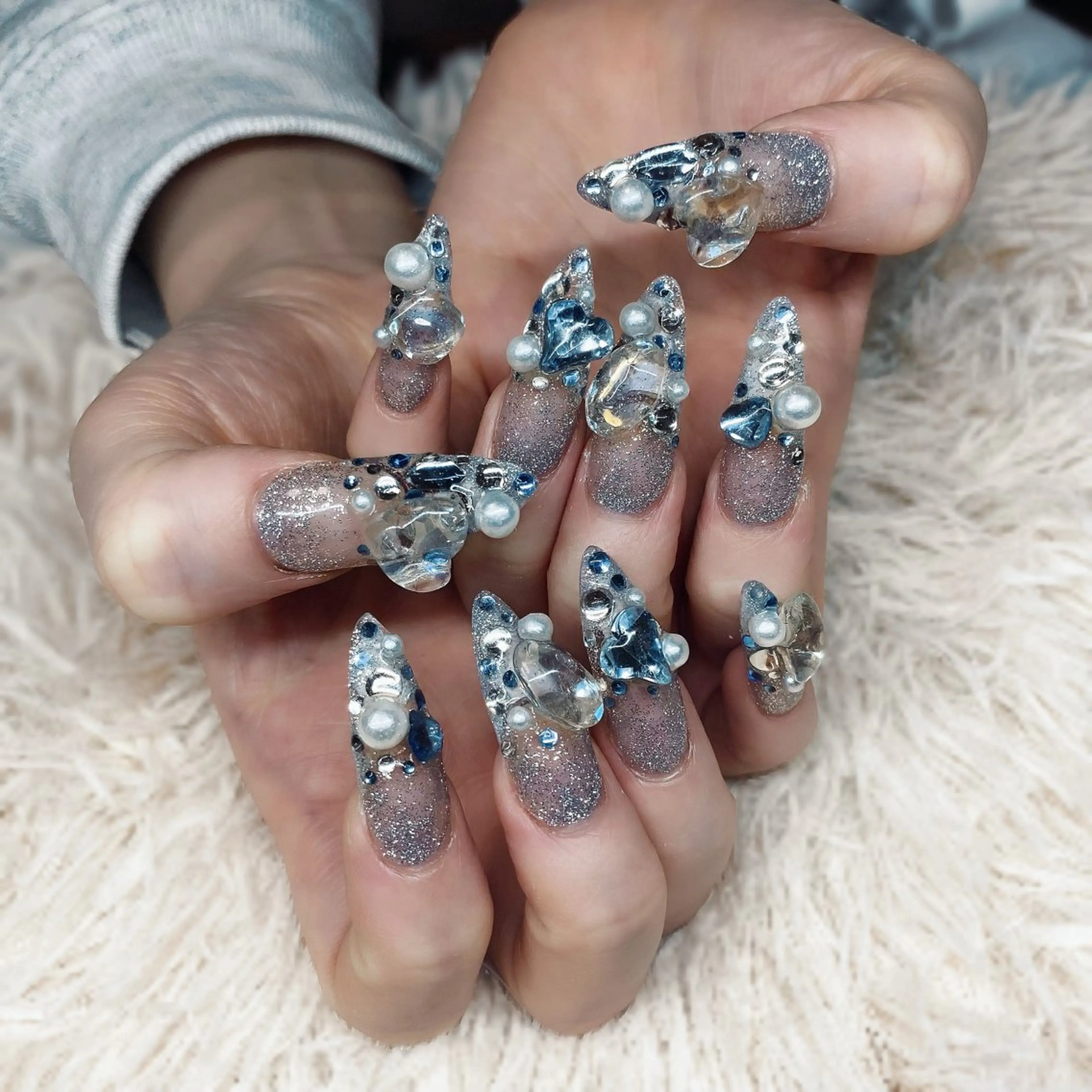 ネイル C Miaのネイルデザイン